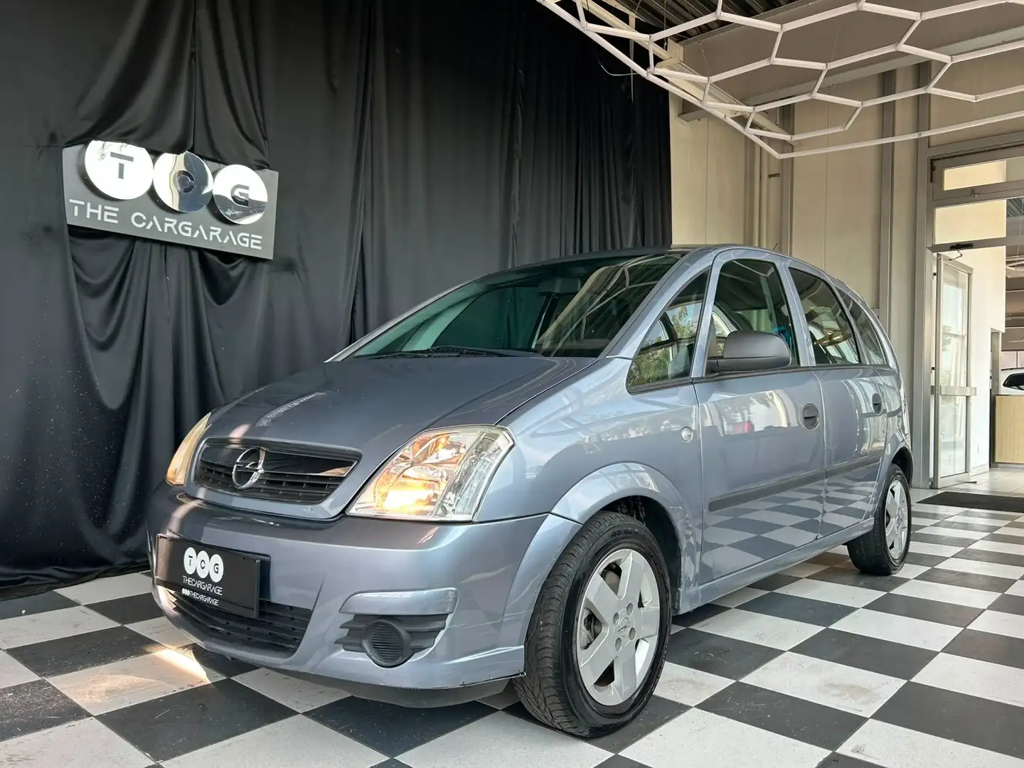 Opel Meriva Basis Grau - 1