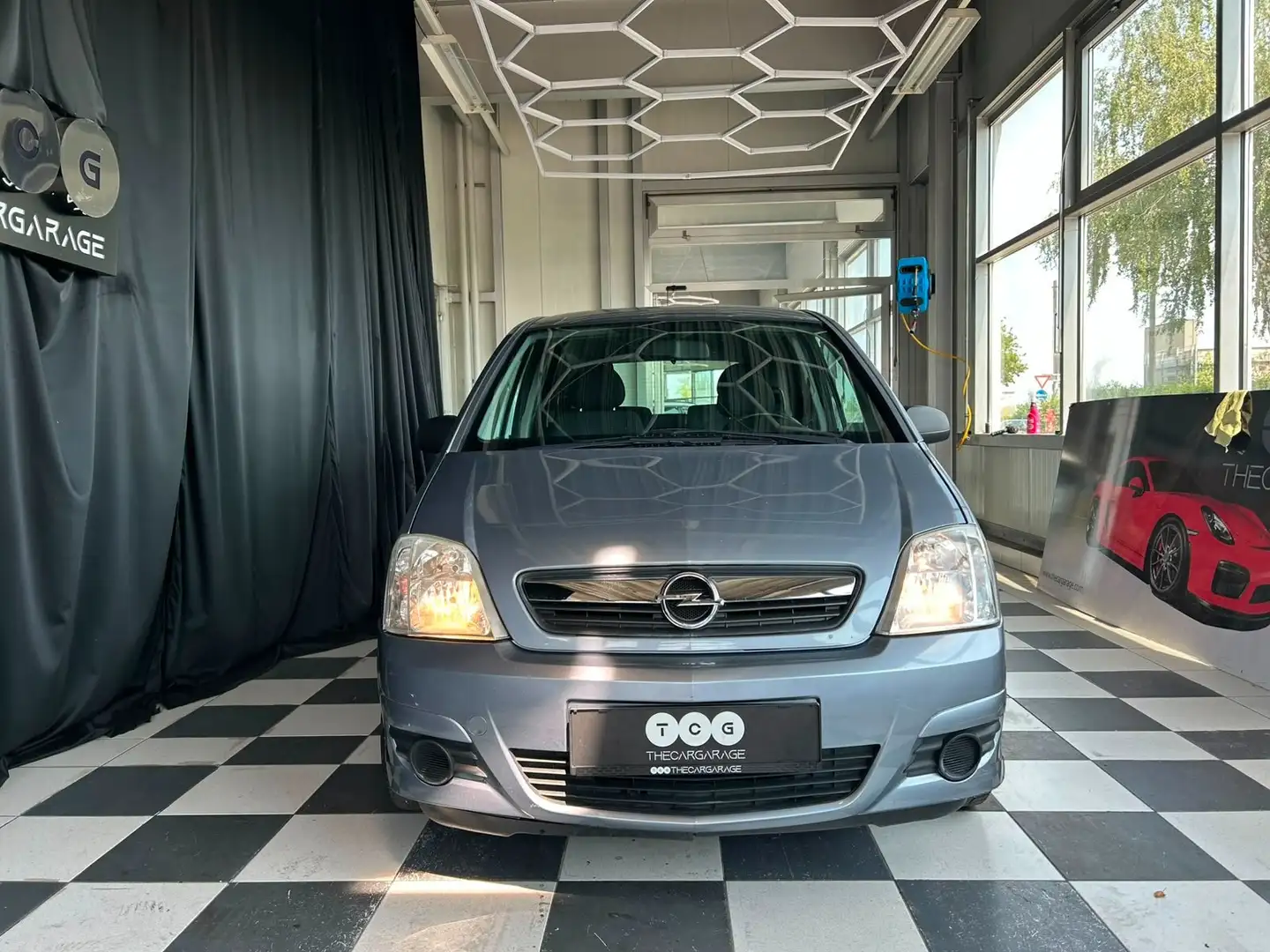Opel Meriva Basis Grau - 2