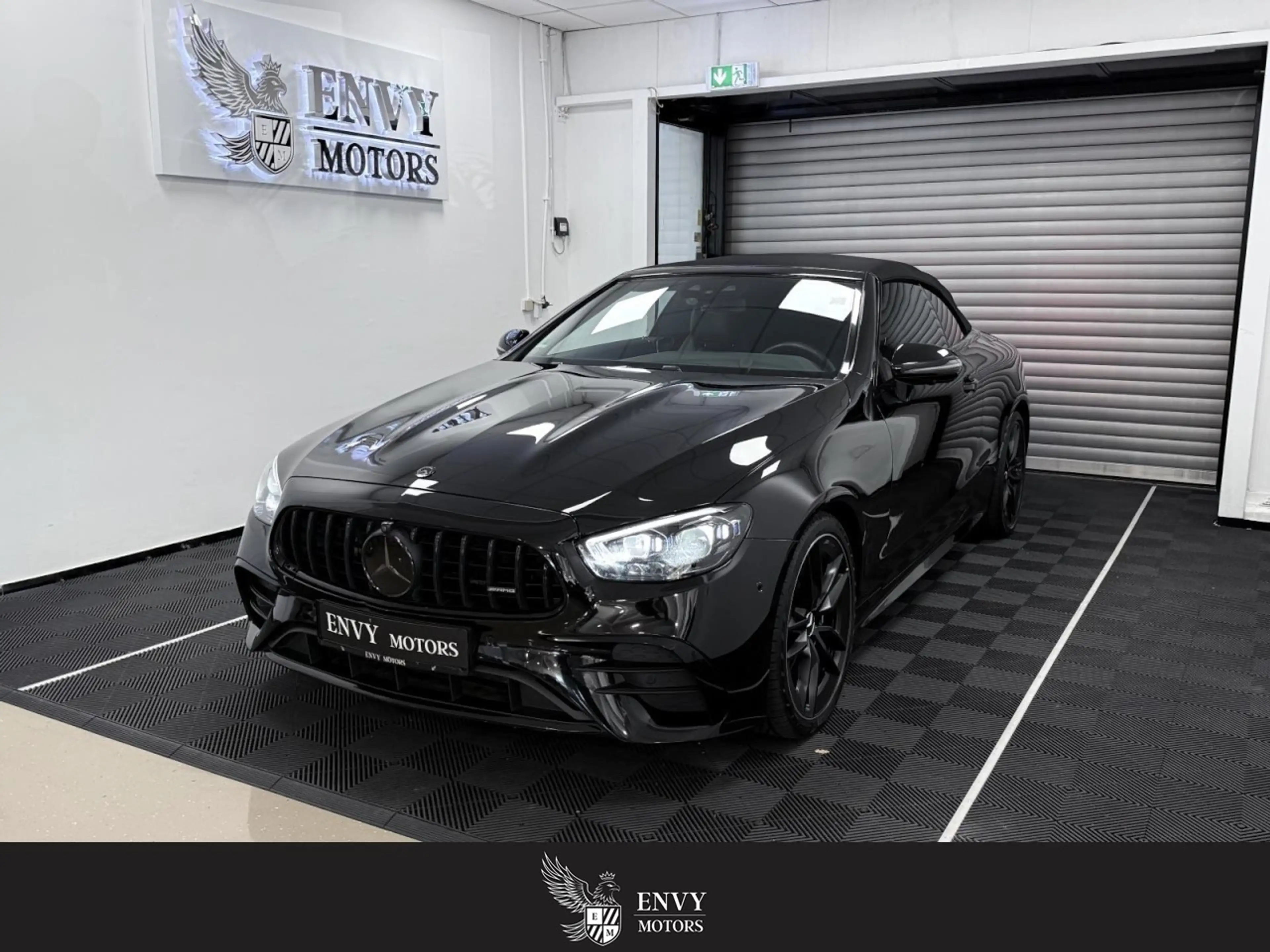 Mercedes-Benz E 53 AMG CABRIO 360CAM BURMESTER MEMORY FACELIFT Klima