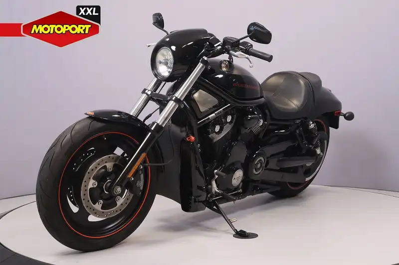 Harley-Davidson Night Rod - foto 4