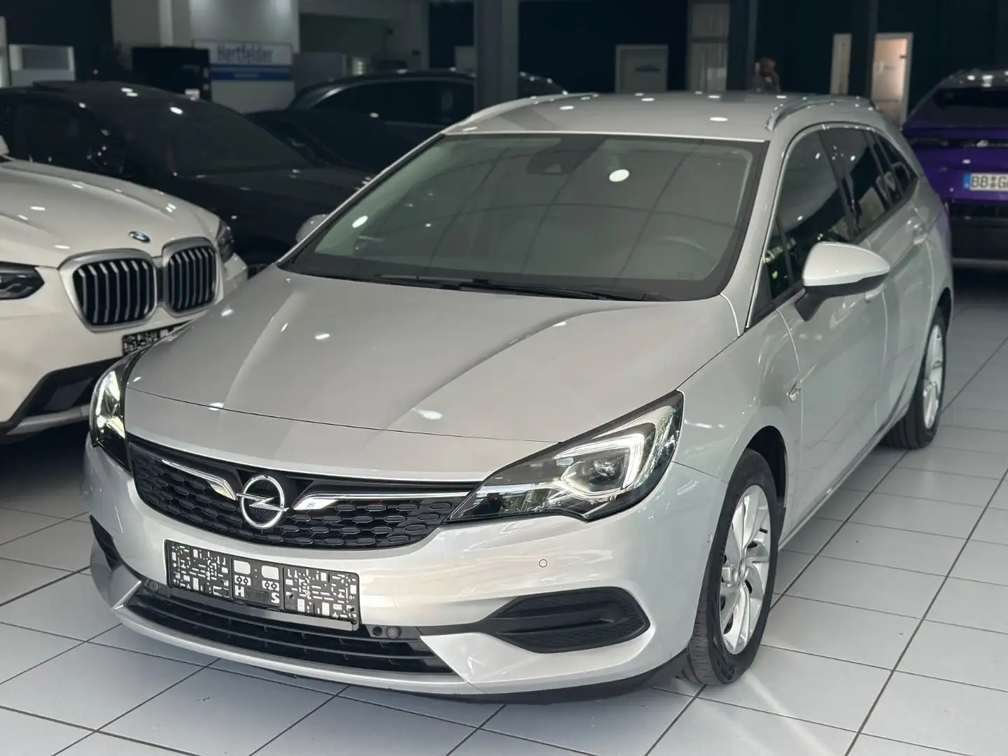 Opel Astra K Tourer Elegance AUTOMATIK*AHK*KAMERA* Argento - 1