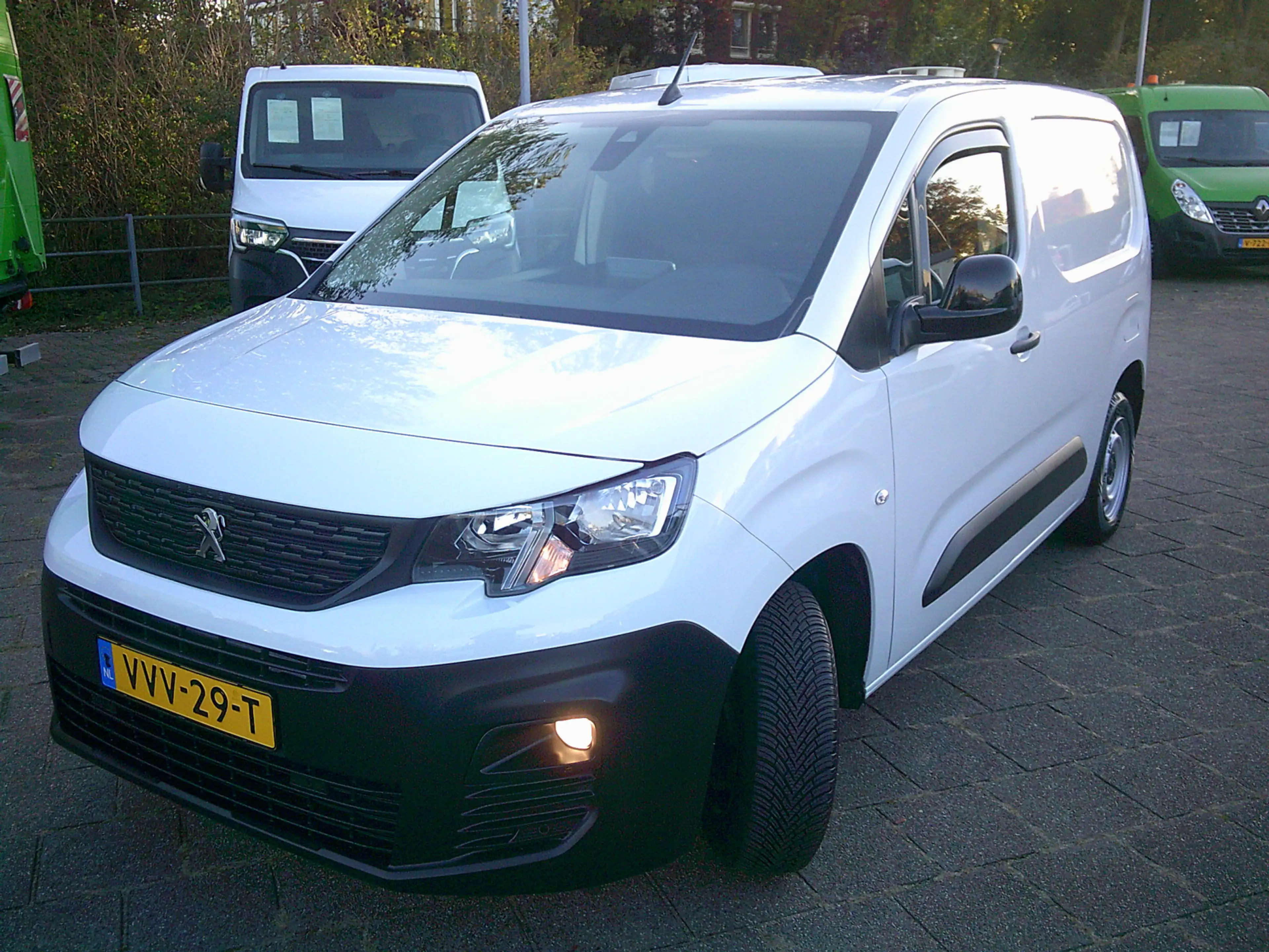 Peugeot Partner 1.5 BlueHDi 100 S&S L1 VOORZIEN VAN ARCO+CRUISE+TR — photo 3