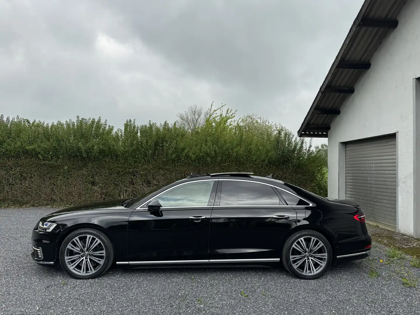 Audi A8 PHEV 60 TFSI e Quattro Tiptronic Noir - 2