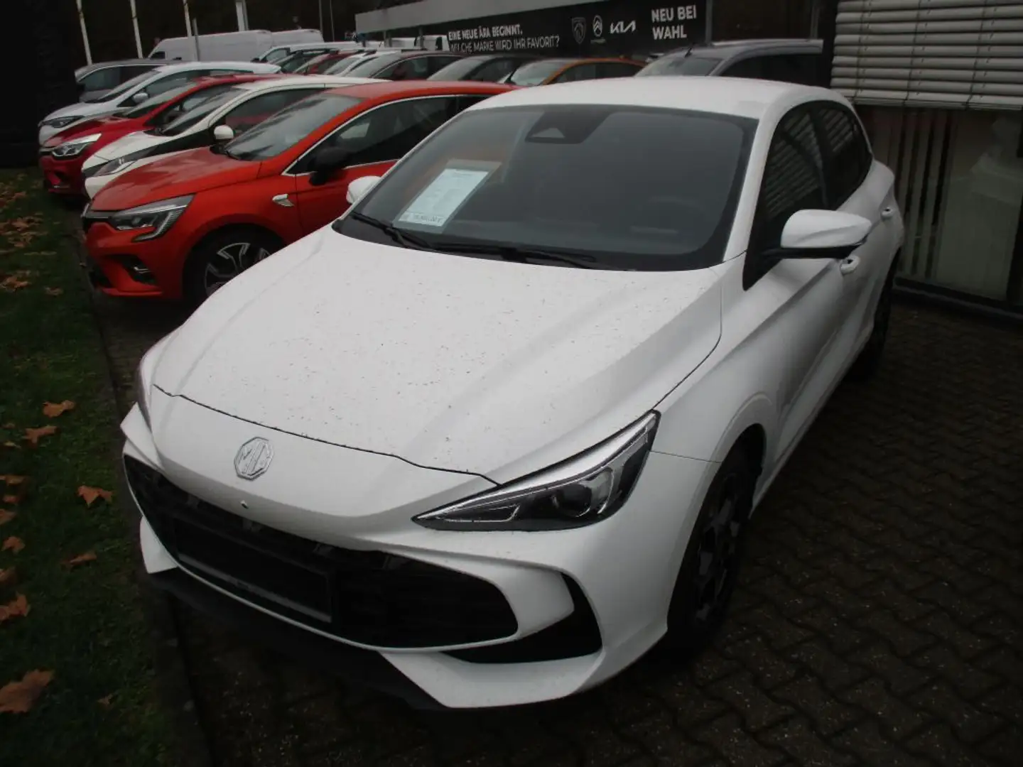 MG MG3 3 Hybrid+ Luxury Weiß - 2