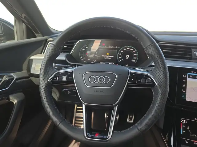 Audi Q8 E-Tron view 13