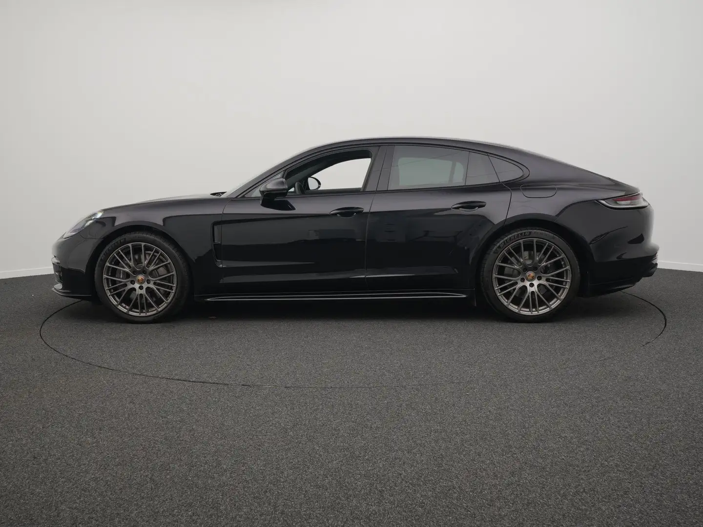 Porsche Panamera 4 E-Hybrid Zwart - 2