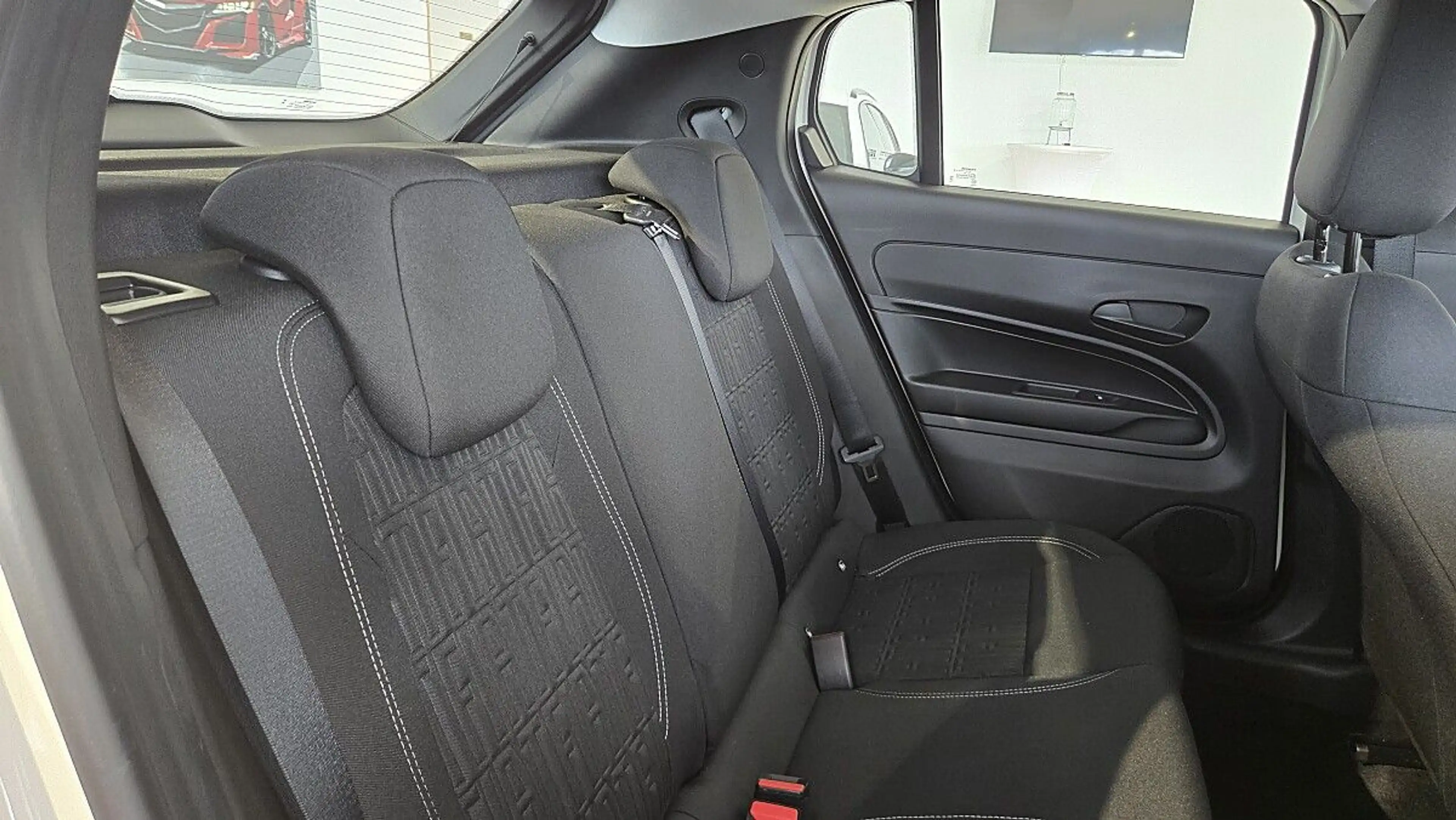 Fiat 600 1.2 Mild-Hybrid Basis (EURO 6e) — photo 14