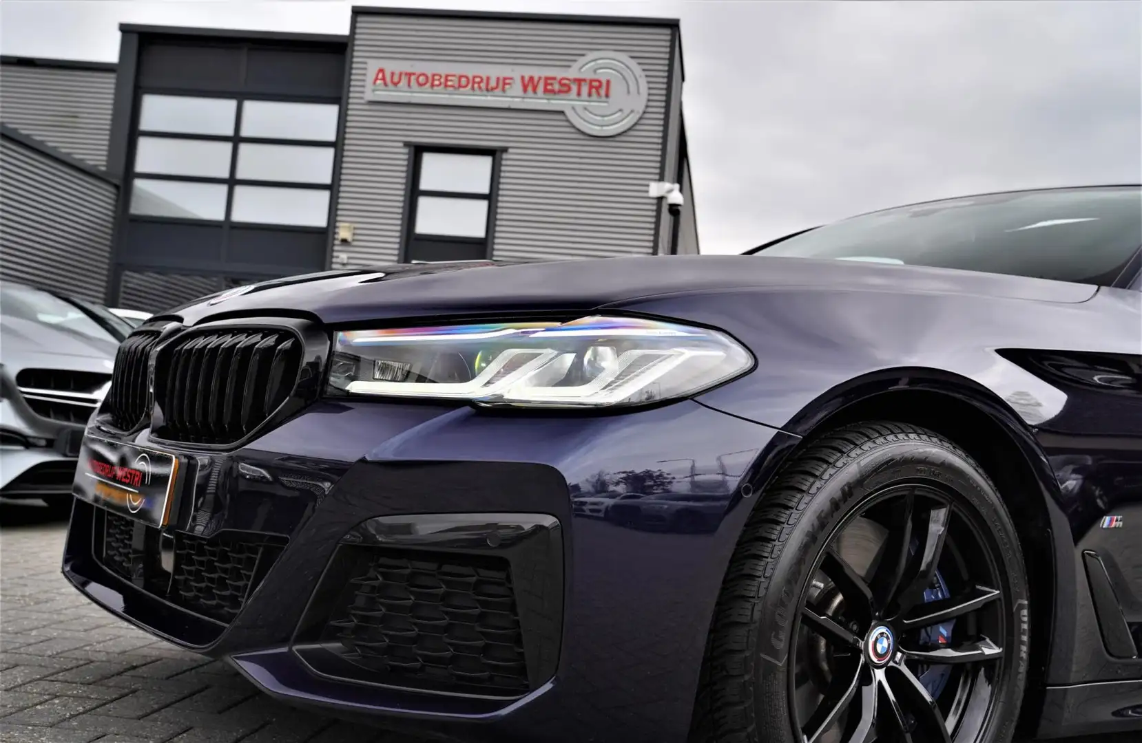 BMW 540 5-serie 540i xDrive High Executive | M-pakket | Ma Blauw - 2