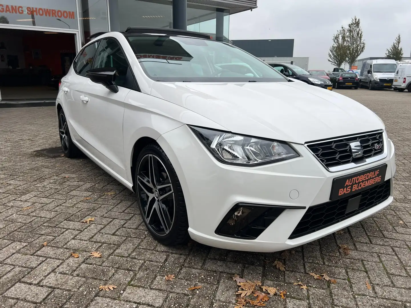 SEAT Ibiza 1.0 TSI FR Business Intense, Navi, Apple carplay, Wit - 2