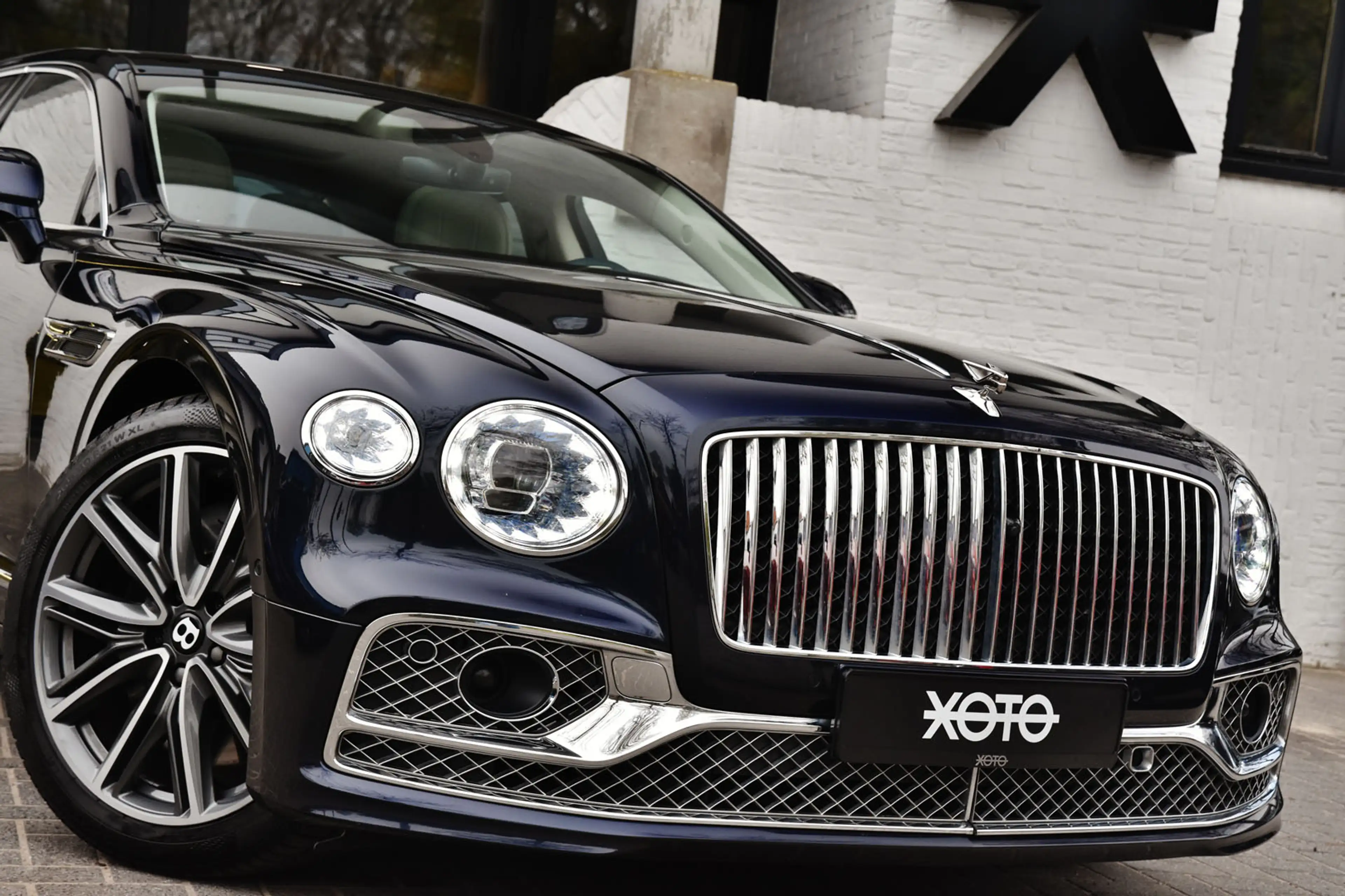 Bentley Flying Spur 2.9I PHEV HYBRID AZURE *** 1HD. / NP: € 272.000 *** — photo 10