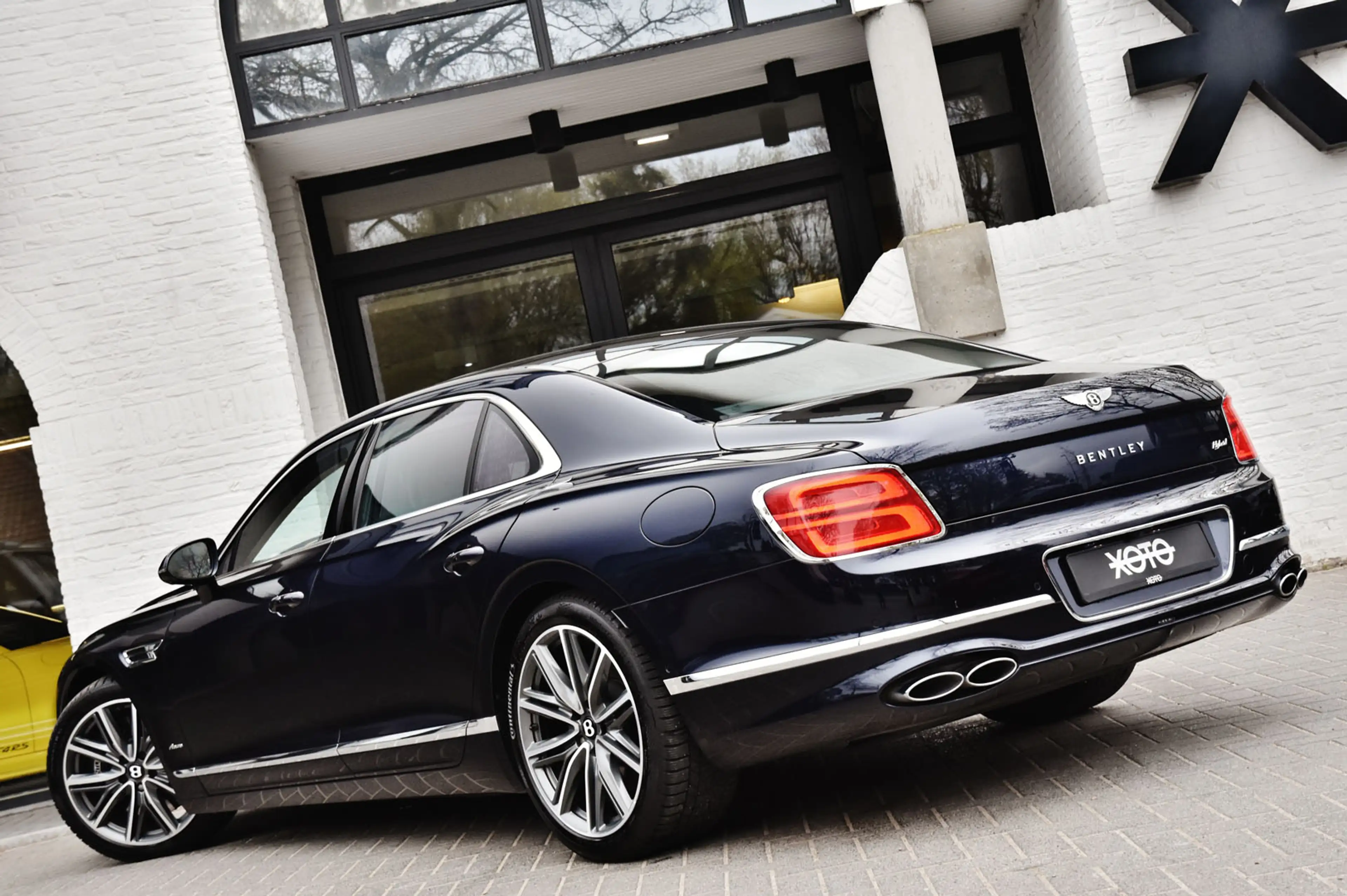 Bentley Flying Spur 2.9I PHEV HYBRID AZURE *** 1HD. / NP: € 272.000 *** — photo 9