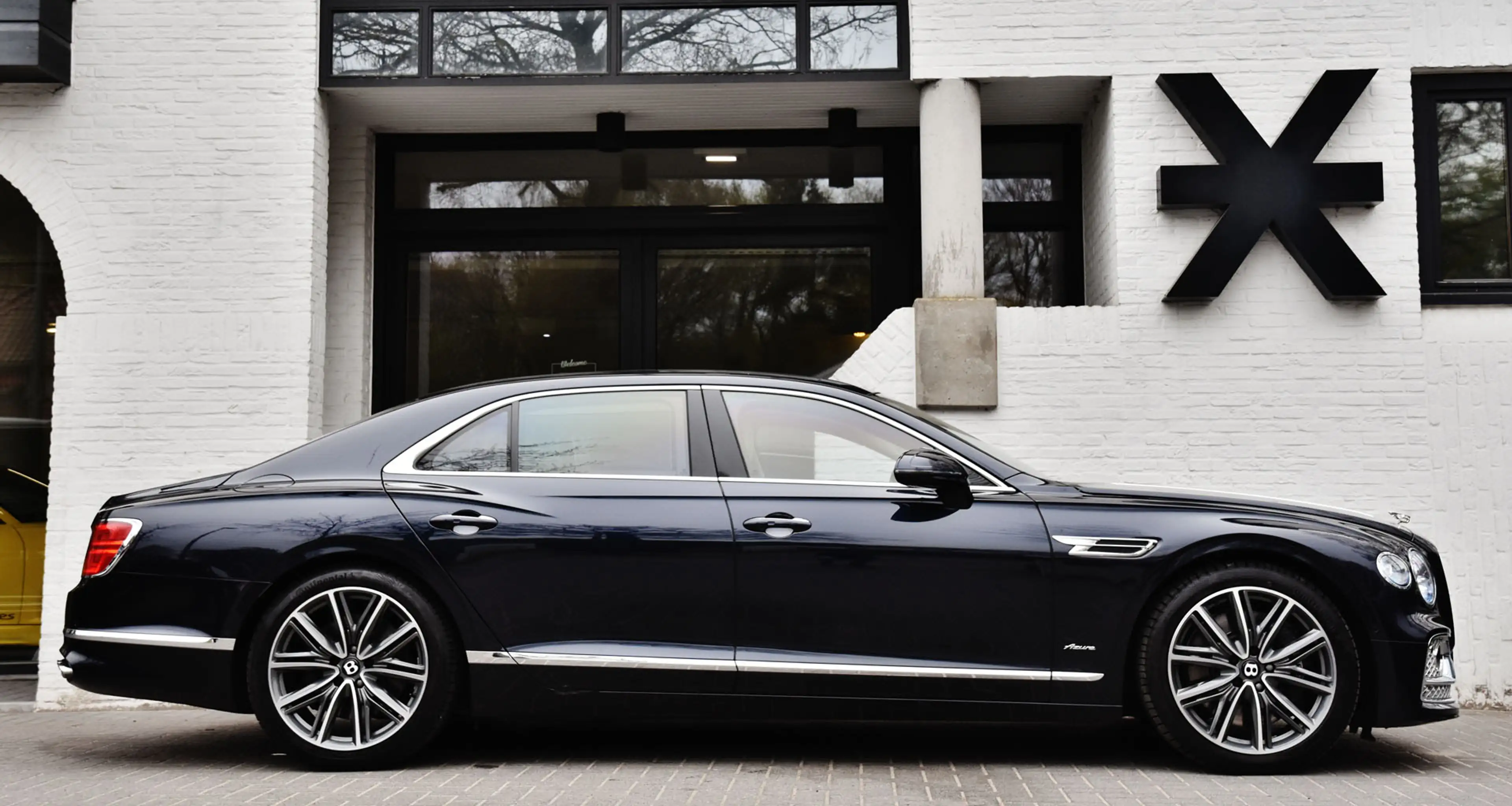 Bentley Flying Spur 2.9I PHEV HYBRID AZURE *** 1HD. / NP: € 272.000 *** — photo 3