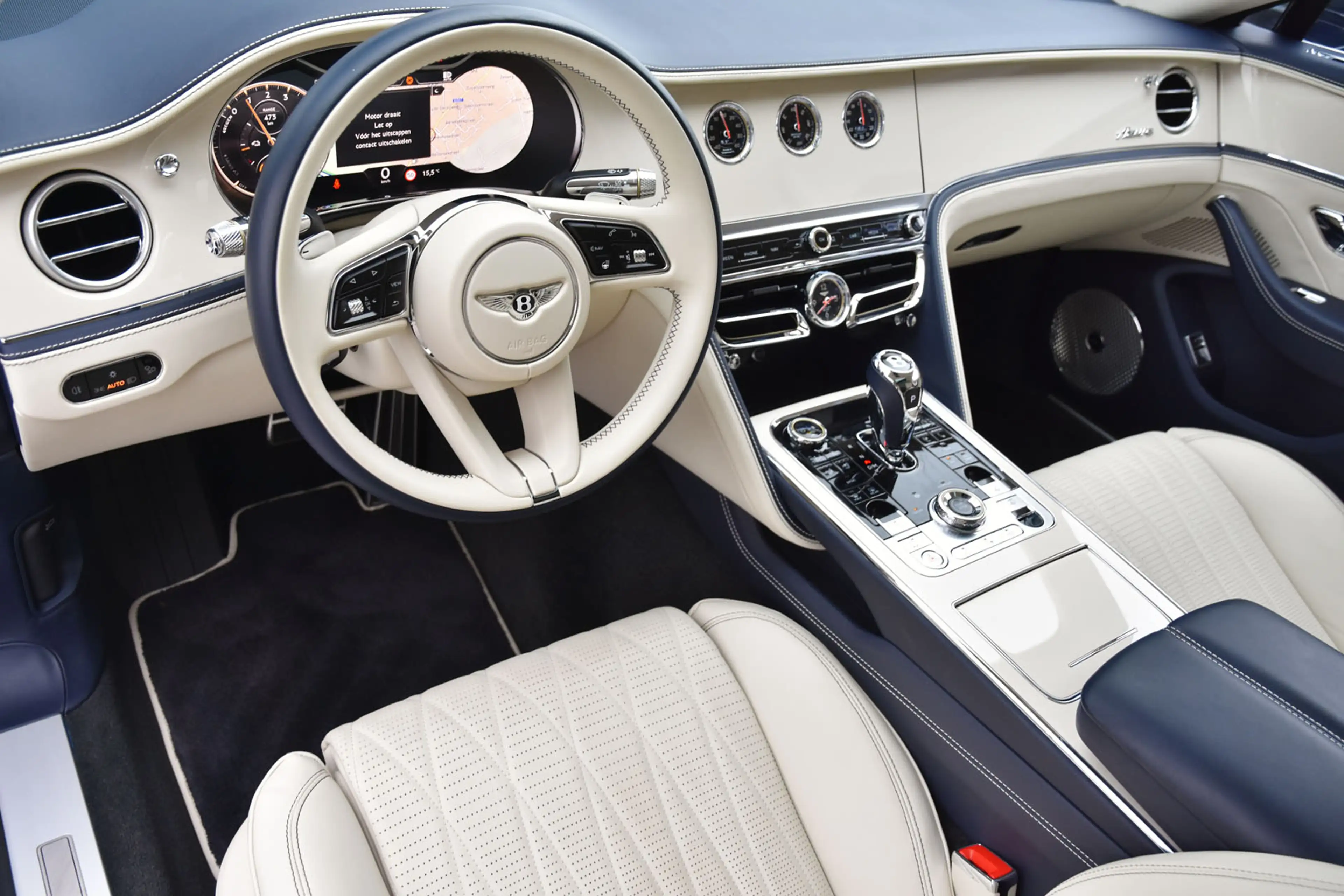 Bentley Flying Spur 2.9I PHEV HYBRID AZURE *** 1HD. / NP: € 272.000 *** — photo 4
