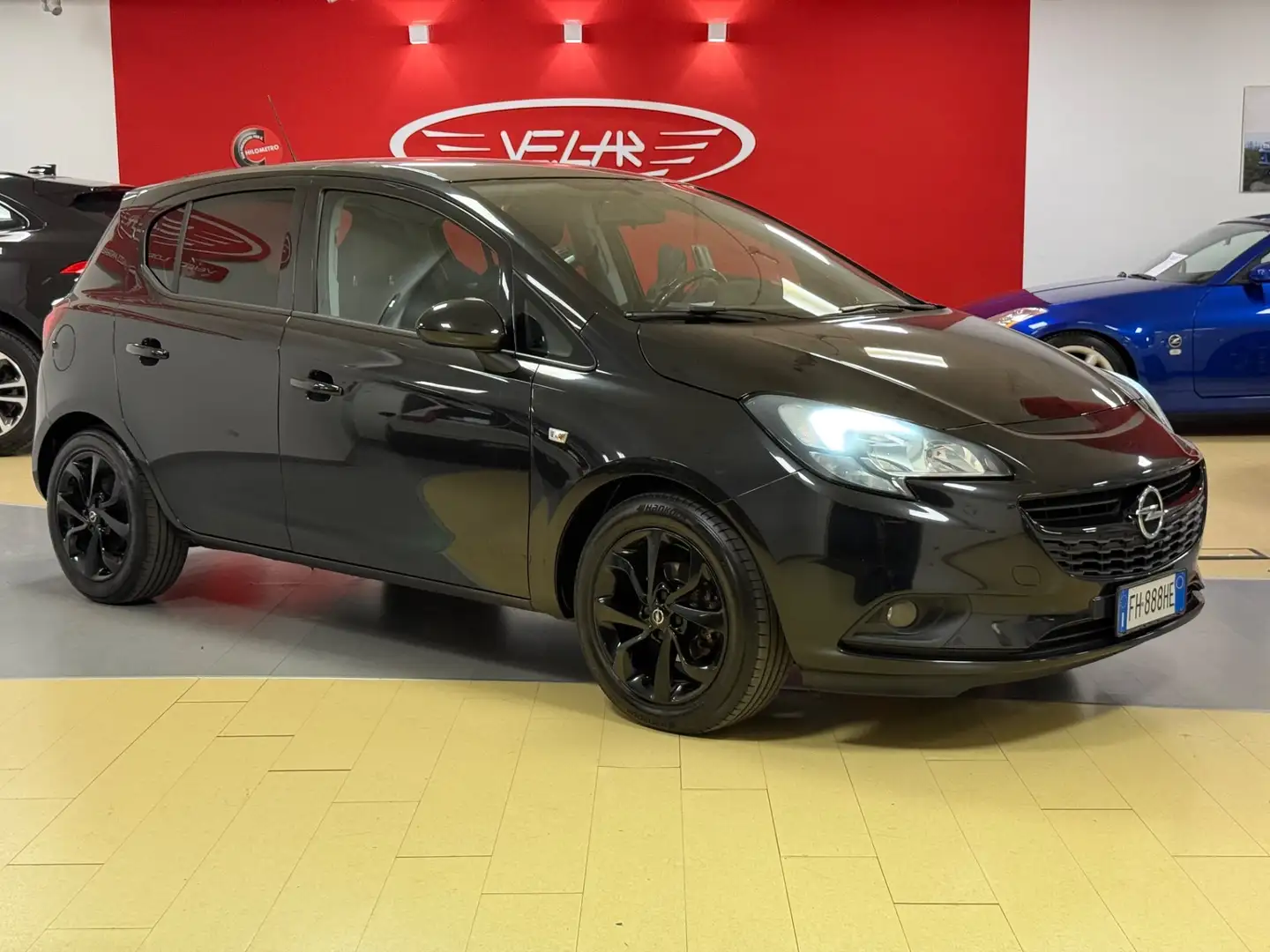 Opel Corsa 1.4 90CV GPL Tech 5 porte Cosmo Nero - 1