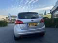 Kia Venga 1.6 CVVT ExecutiveLine |Dealer onderhouden!| Grau - thumbnail 4