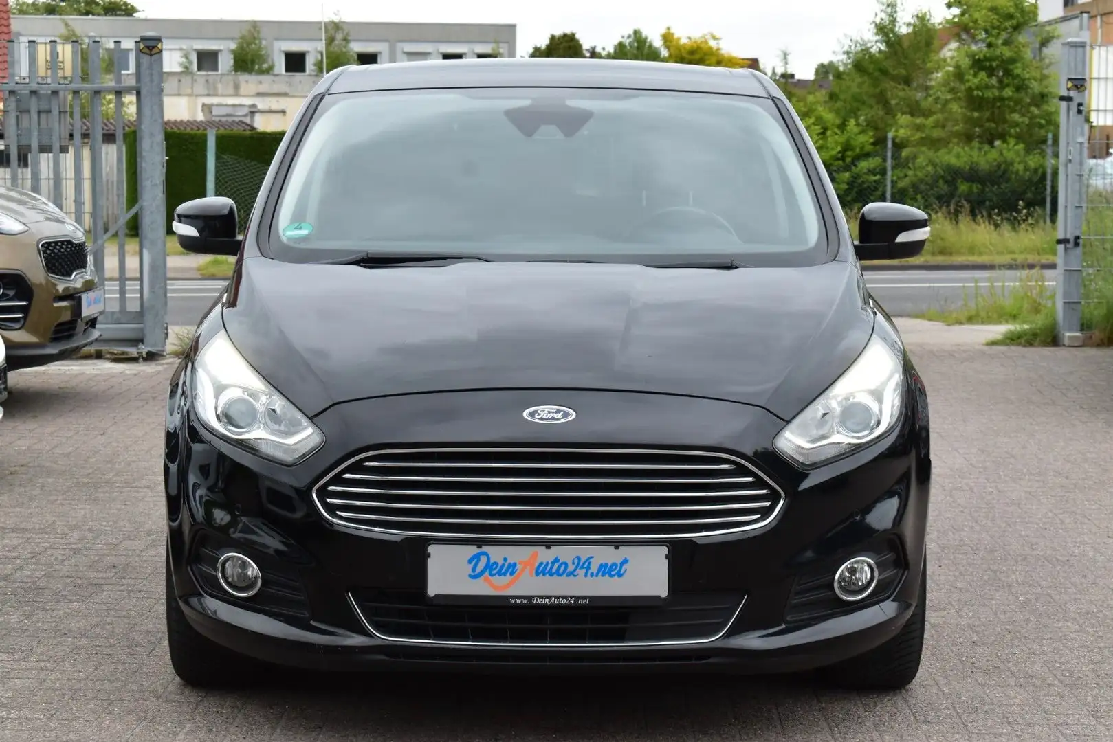 Ford S-Max S-MAX Titanium 2.Hd|Aut.|Leder|Massage|Xenon|PDC Negro - 2