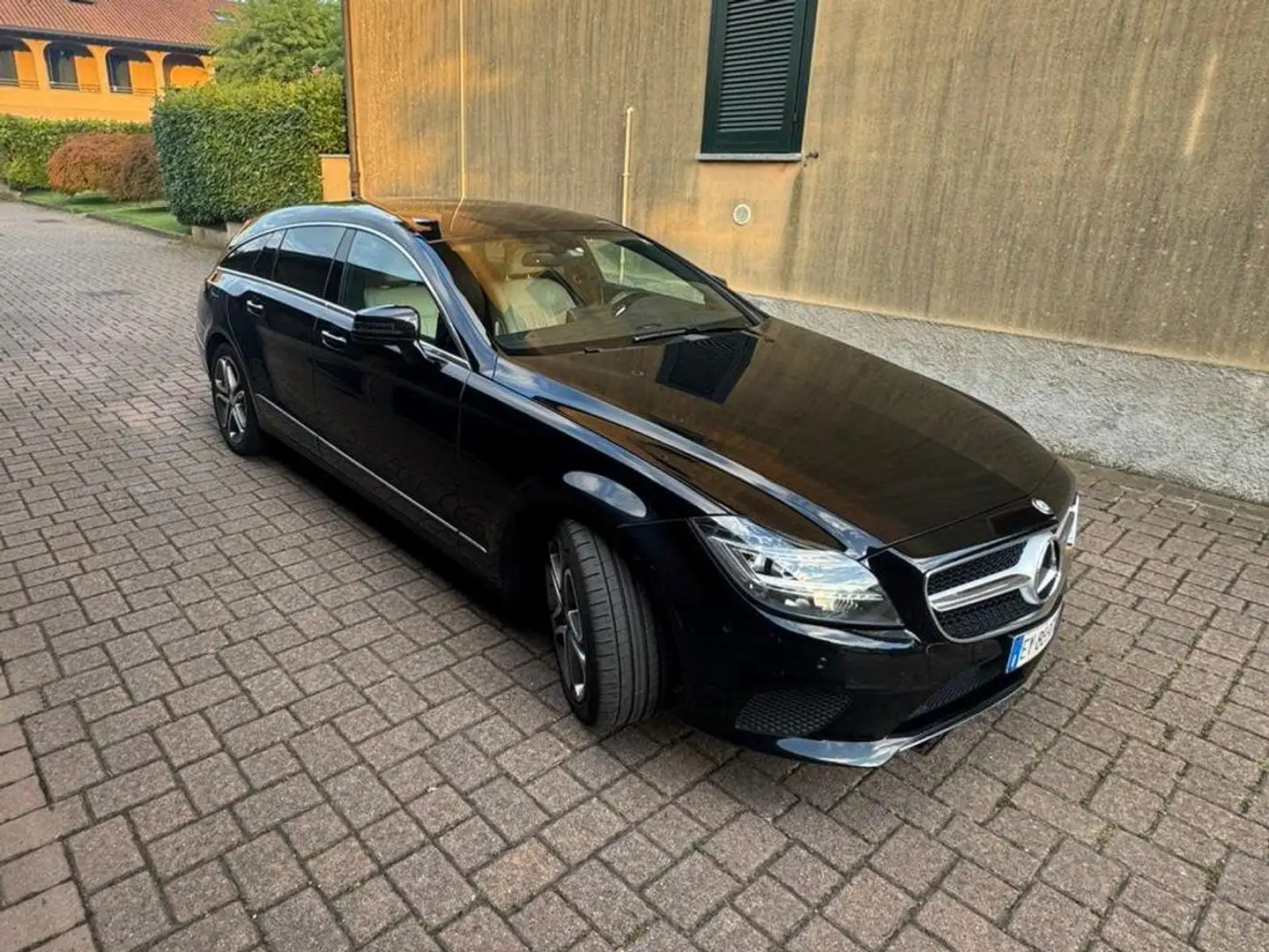 Mercedes-Benz CLS 250 CLS Shooting Brake 250 d (bt) Sport 4matic auto - 1