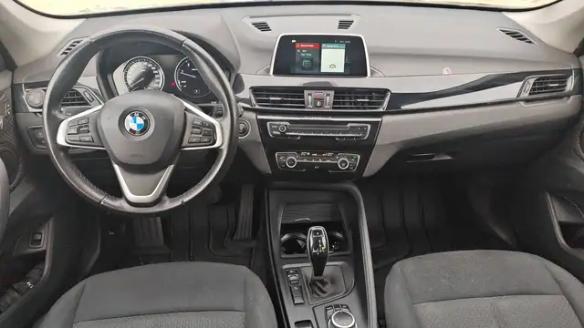 BMW X1 view 11
