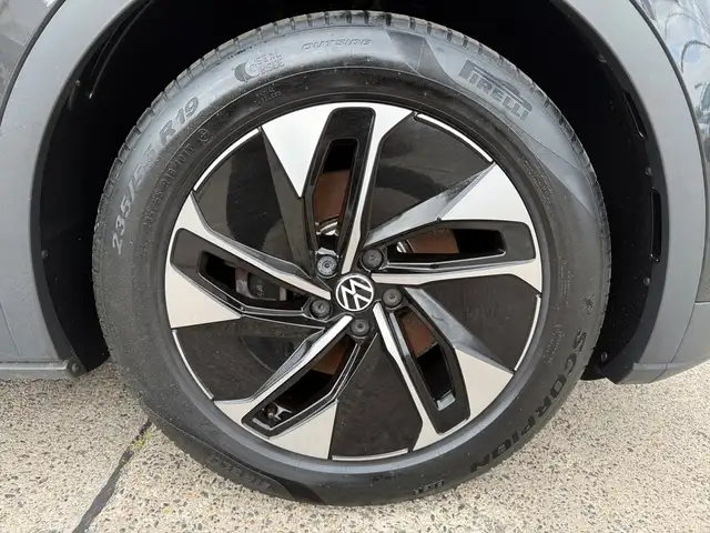 Volkswagen Id.4 view 15