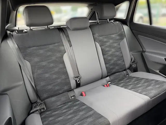 Volkswagen Id.4 view 11