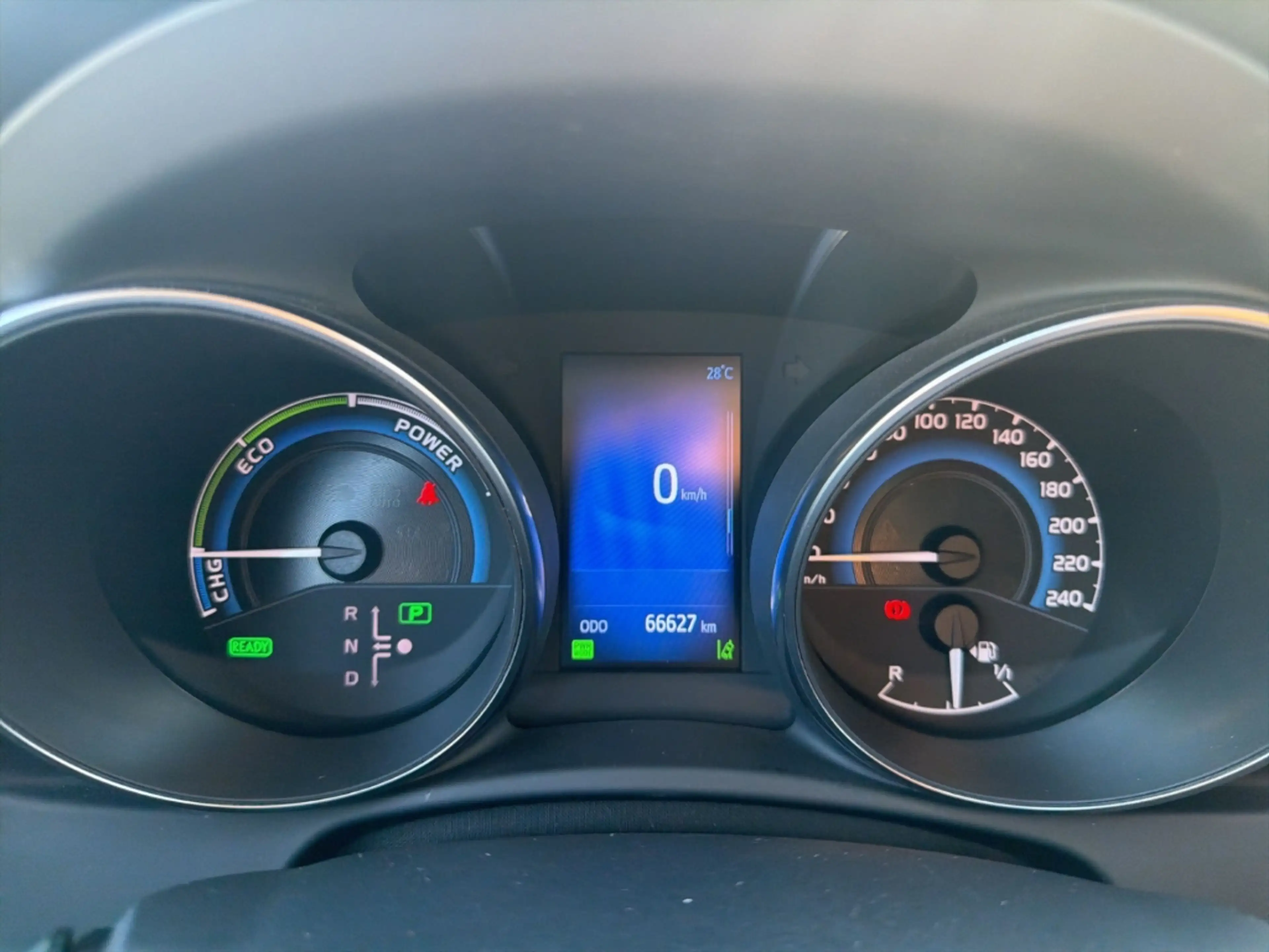 Toyota Auris Touring Sports Hybrid Free Style AHK Navi — photo 13