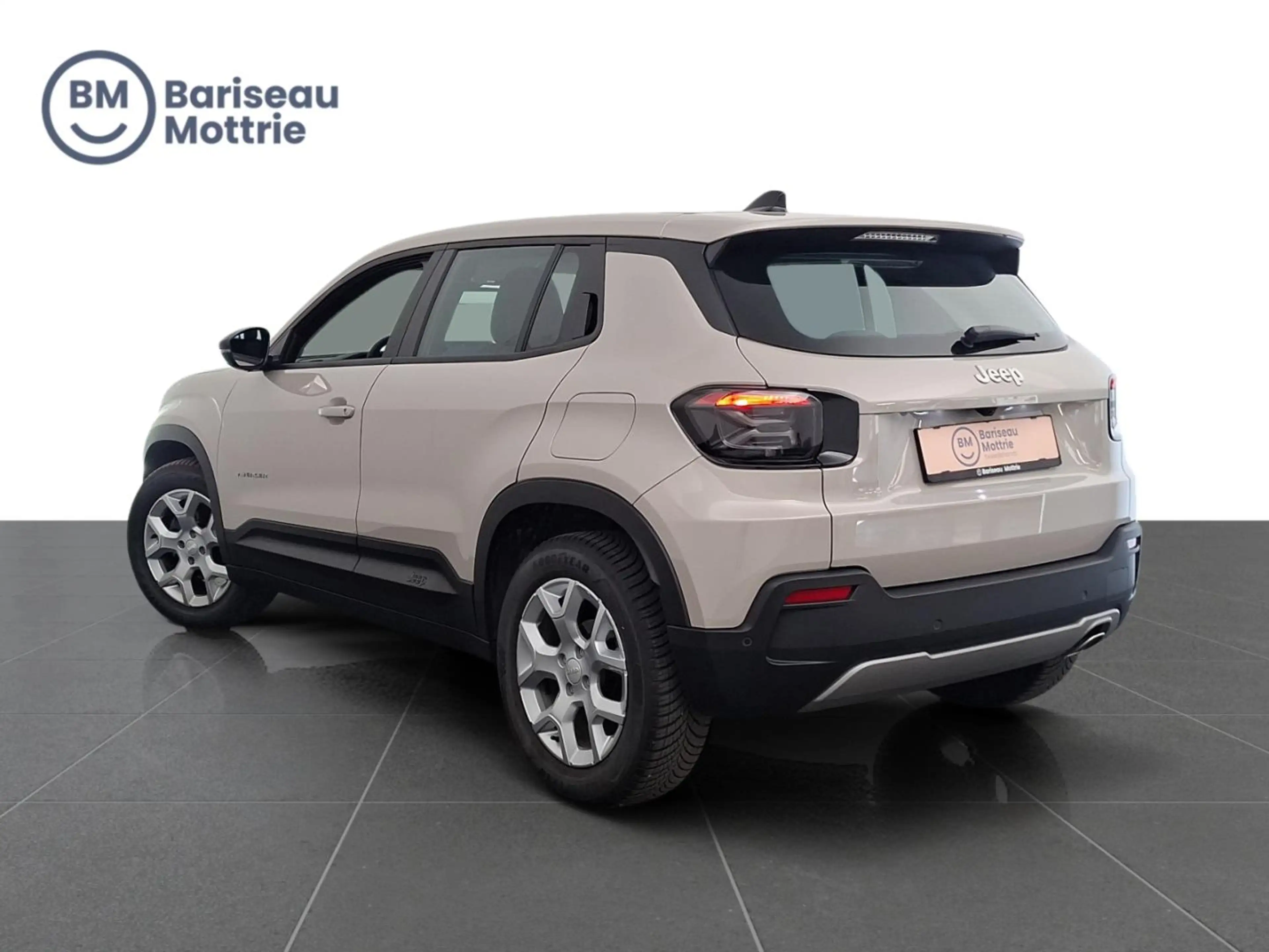 Jeep Avenger ALTITUDE *CARPLAY*CAMERA EN SENSOREN ACHTER*DAB*GP — photo 4