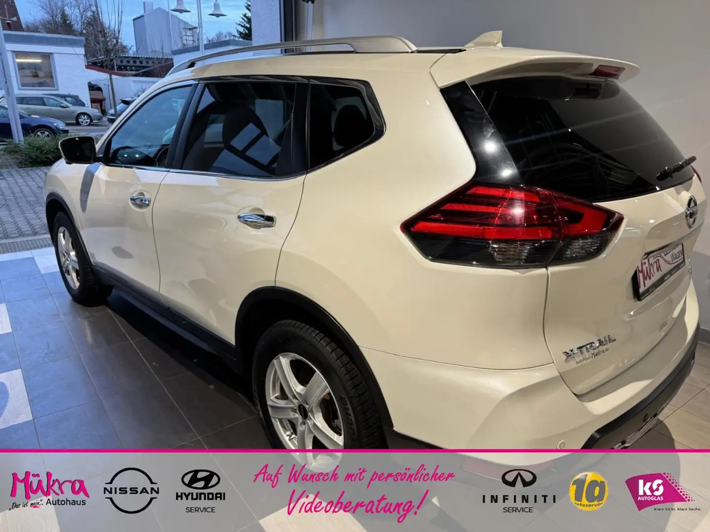 Nissan X-Trail N-Connecta 1,7dci MT 150PS 4x4 8-fach Klima Blanc - 2