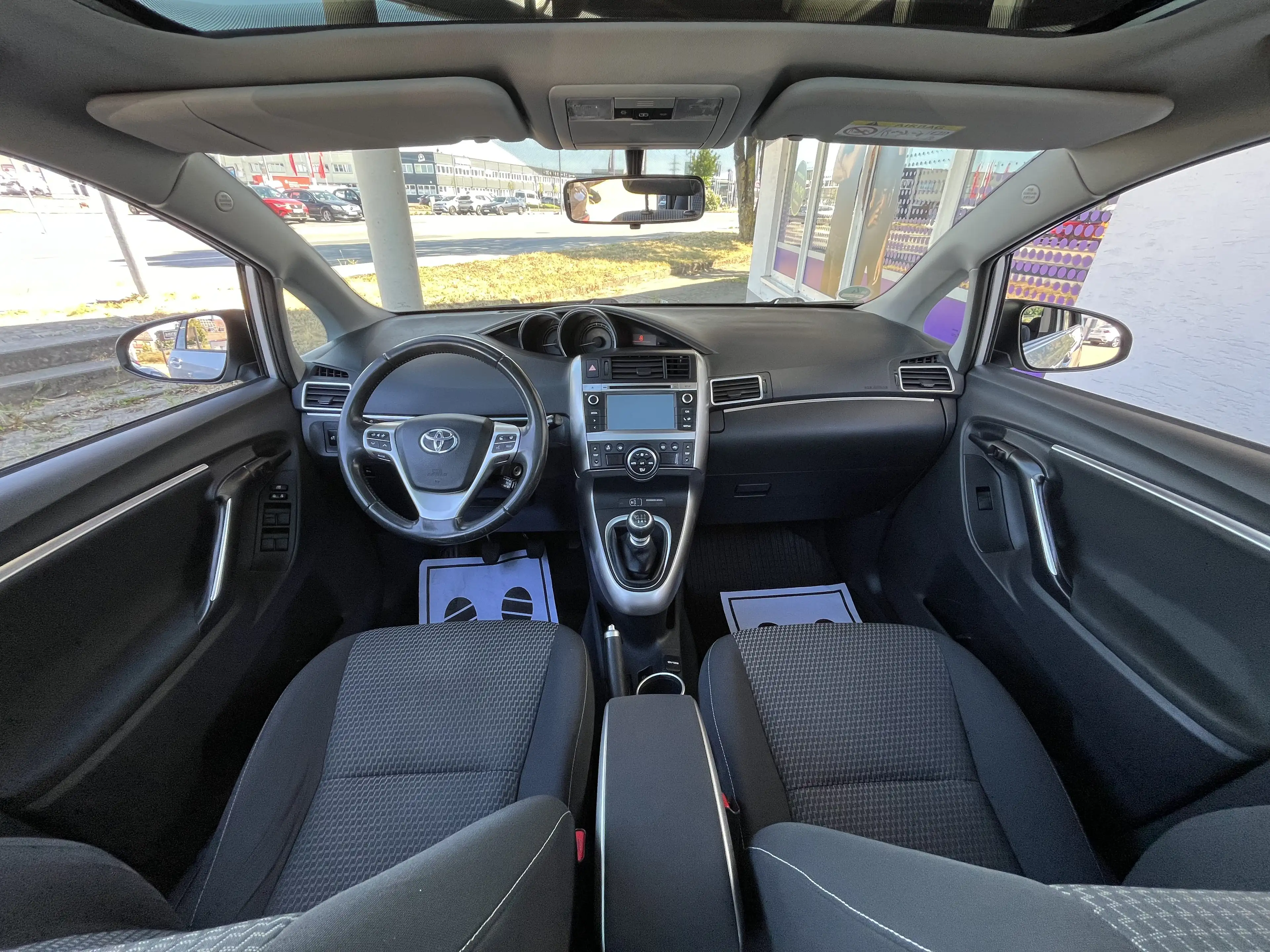 Toyota Verso 1.6 Diesel / 2.Hand / Kamera / Panorama — photo 7