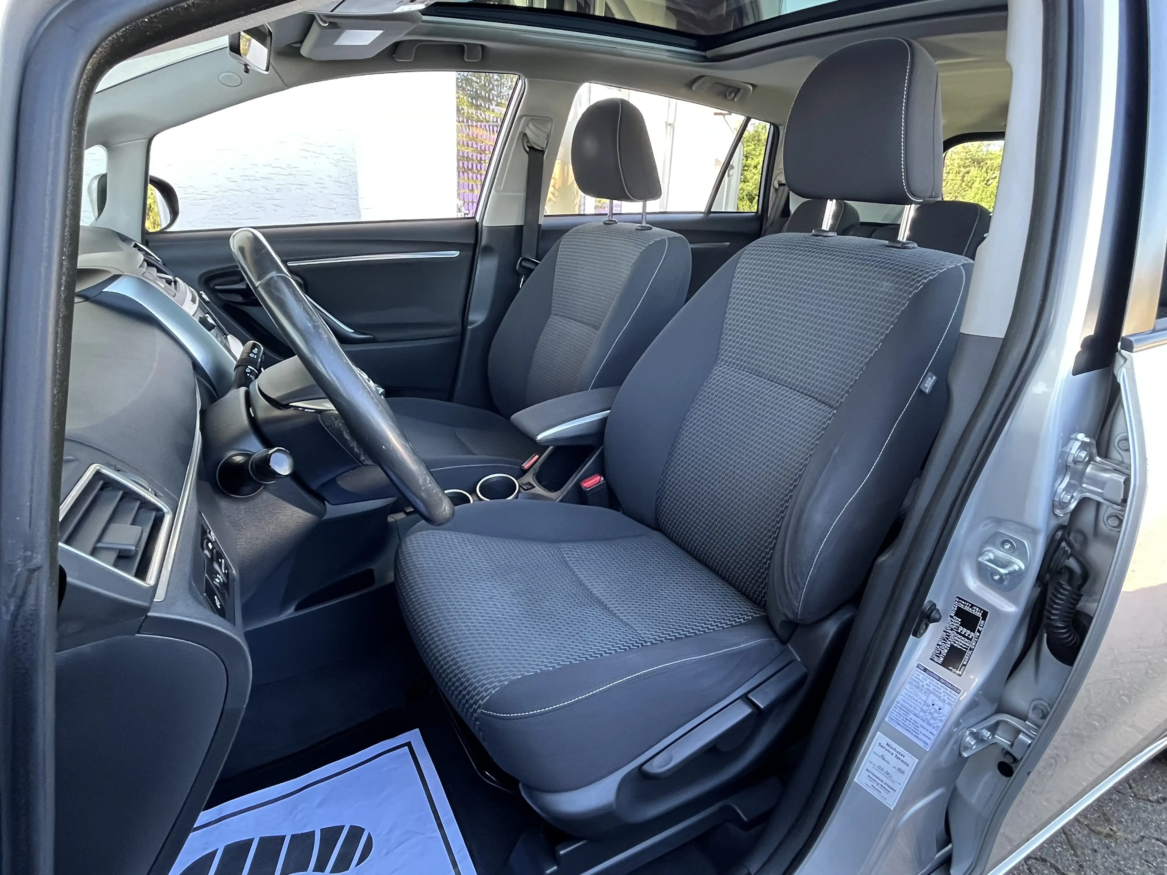 Toyota Verso 1.6 Diesel / 2.Hand / Kamera / Panorama — photo 11