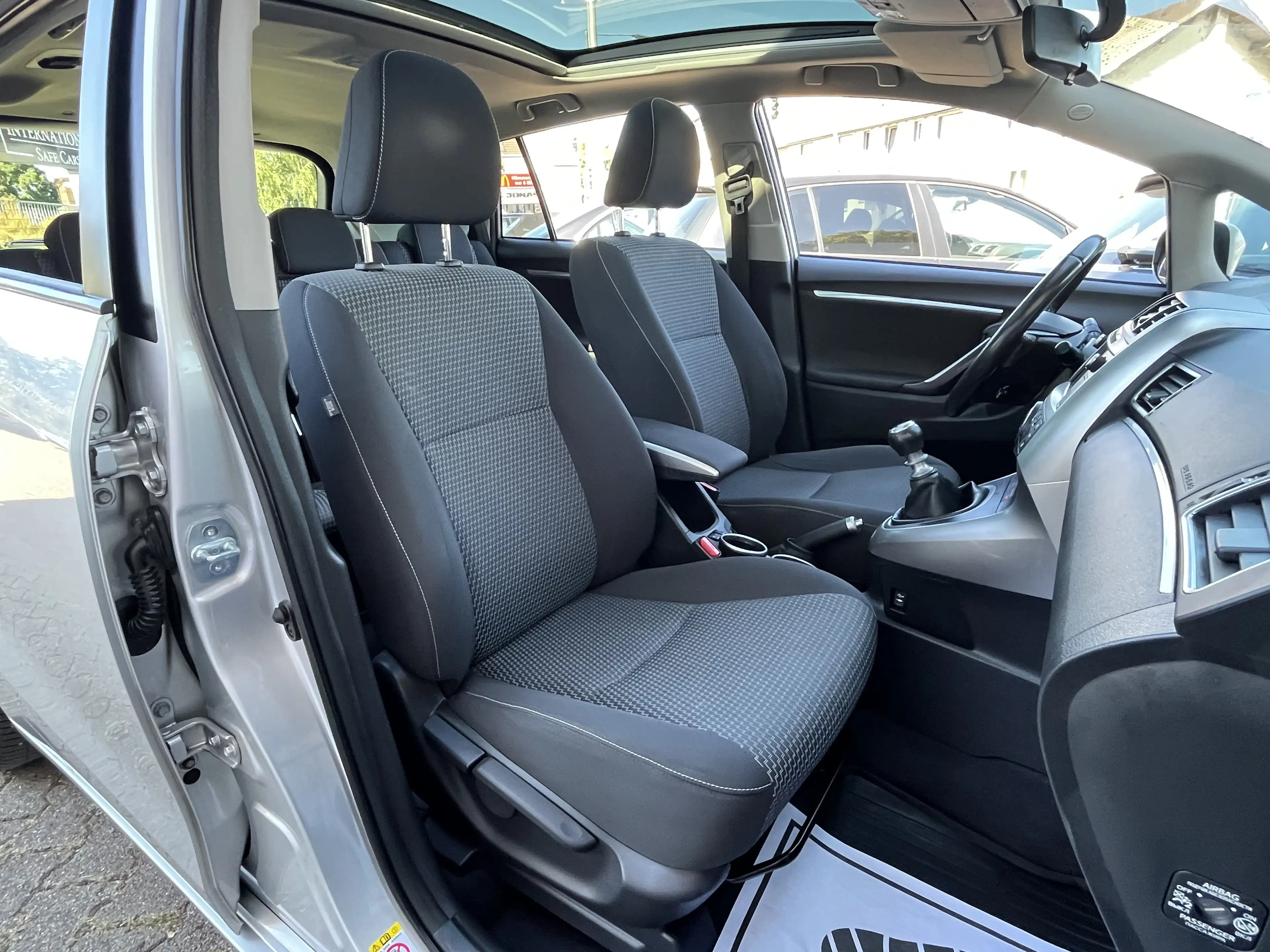 Toyota Verso 1.6 Diesel / 2.Hand / Kamera / Panorama — photo 12