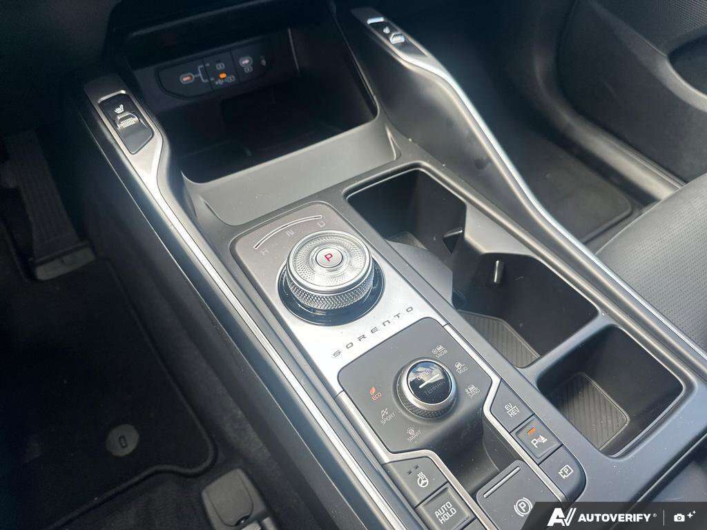 used 2025 Kia Sorento car, priced at $45,888