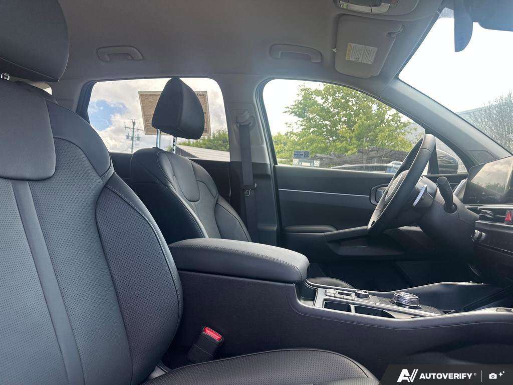 used 2025 Kia Sorento car, priced at $45,888