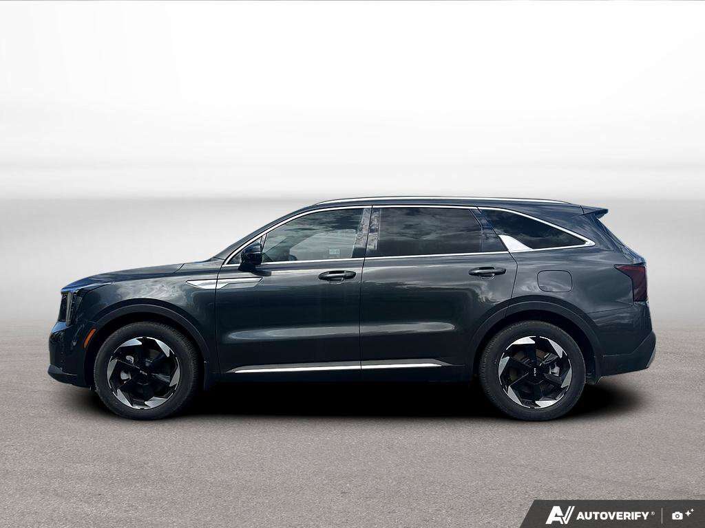 used 2025 Kia Sorento car, priced at $45,888