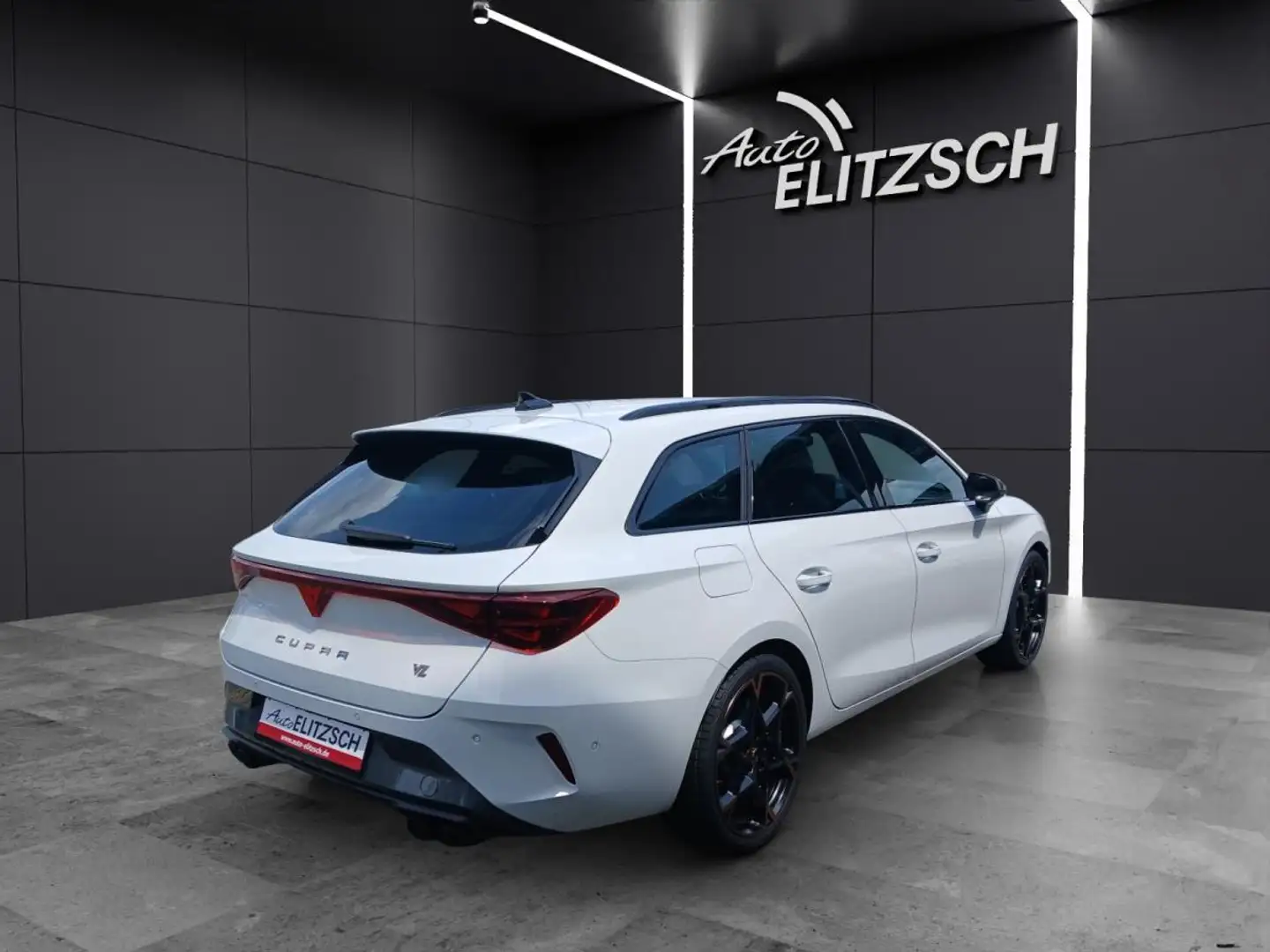 CUPRA Leon Sportstourer +++ sofort verfügbar +++ VZ 2.0 TSI 2 Beige - 2