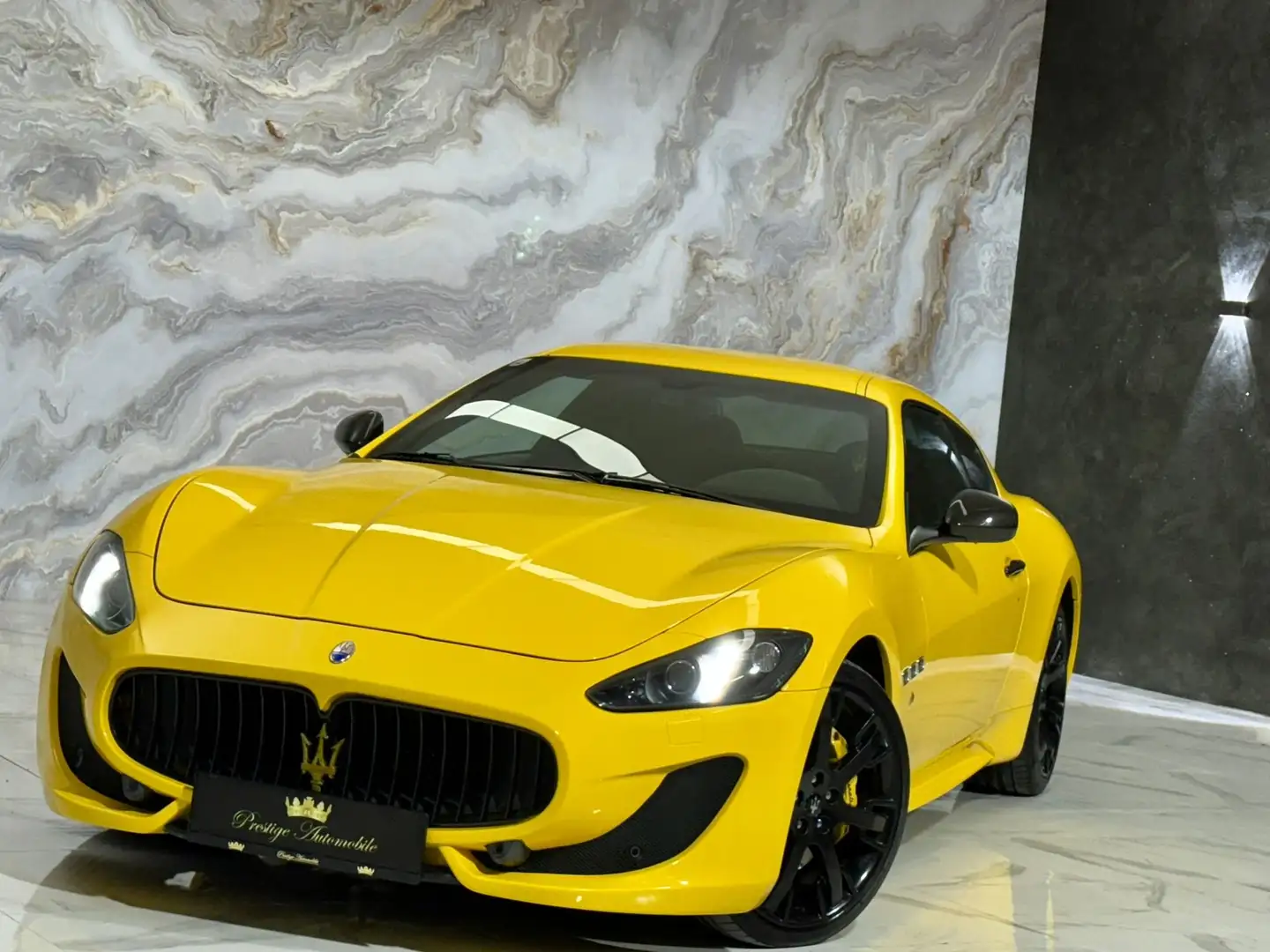 Maserati GranTurismo MC Sportpaket V8 460PS*GIALLO GELB*MC SITZE*CARBON Gelb - 2