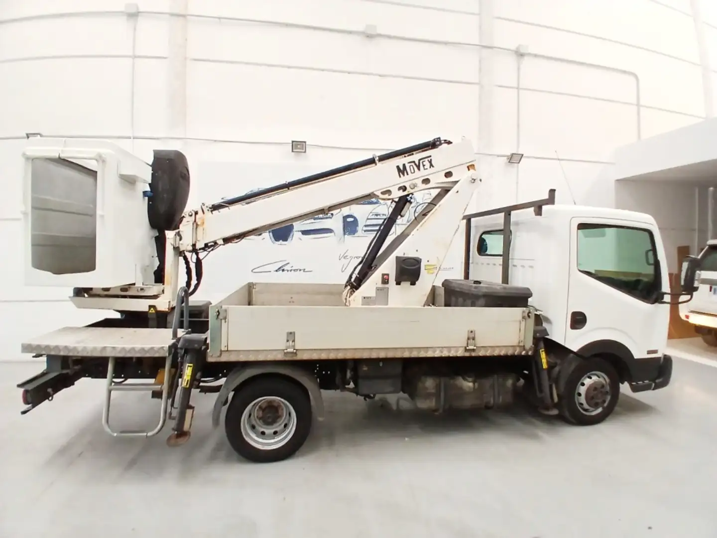 Nissan NT400 Doble Cabina Fija 35.15/2 Premium 150 Wit - 2