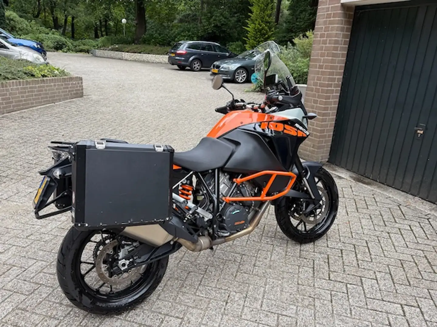 KTM 1050 Adventure Oranje - 1