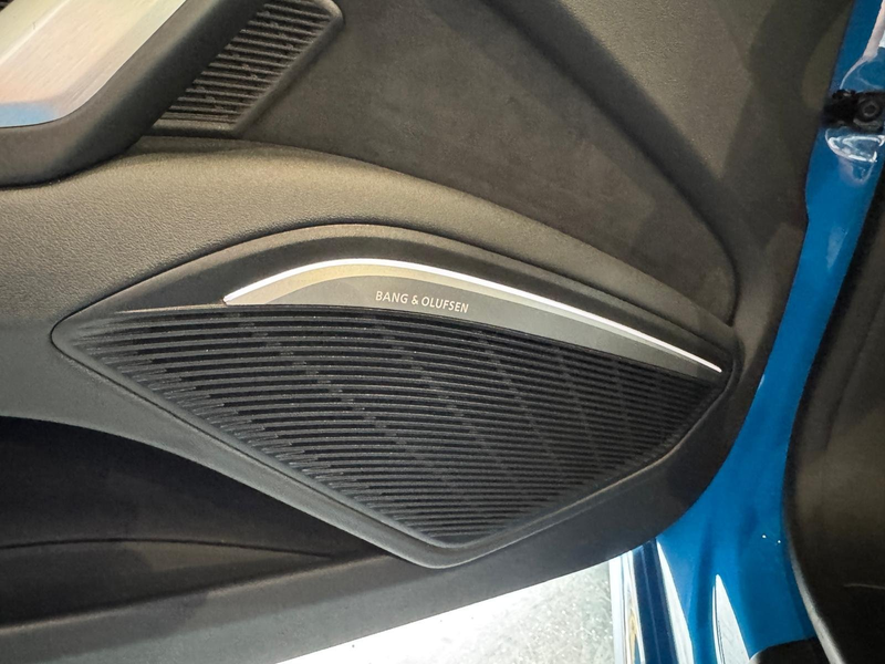 Audi TTS TTS Roadster TFSI quattro S tronic — photo 13