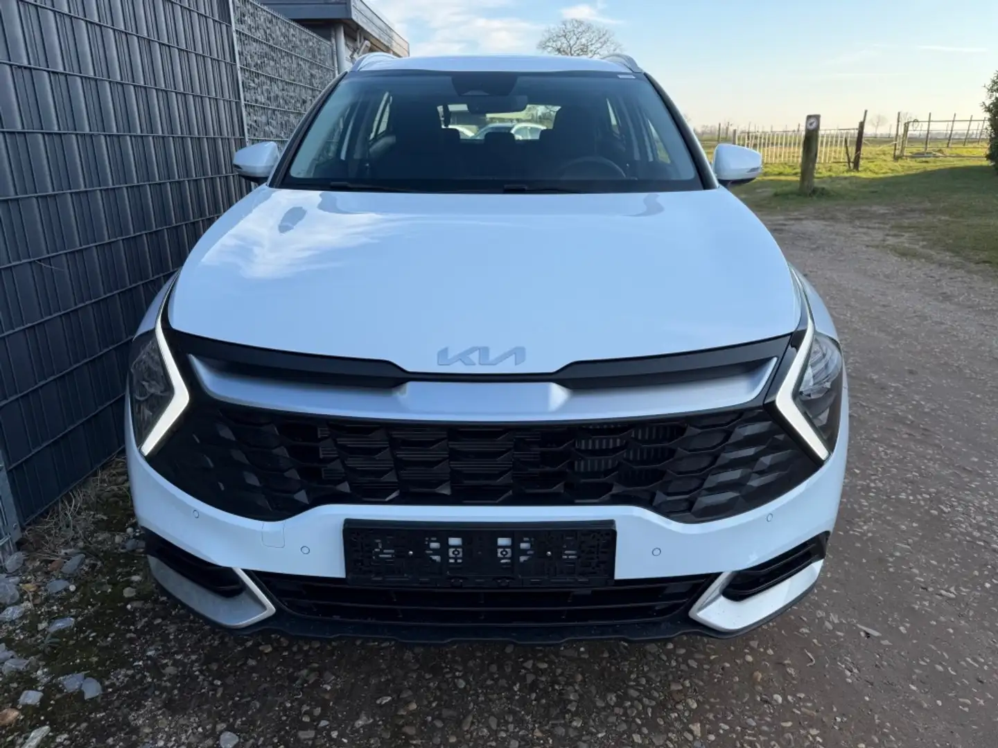 Kia Sportage 1.6 T DCT Navi Kamera SHZ AKTION Blanco - 2