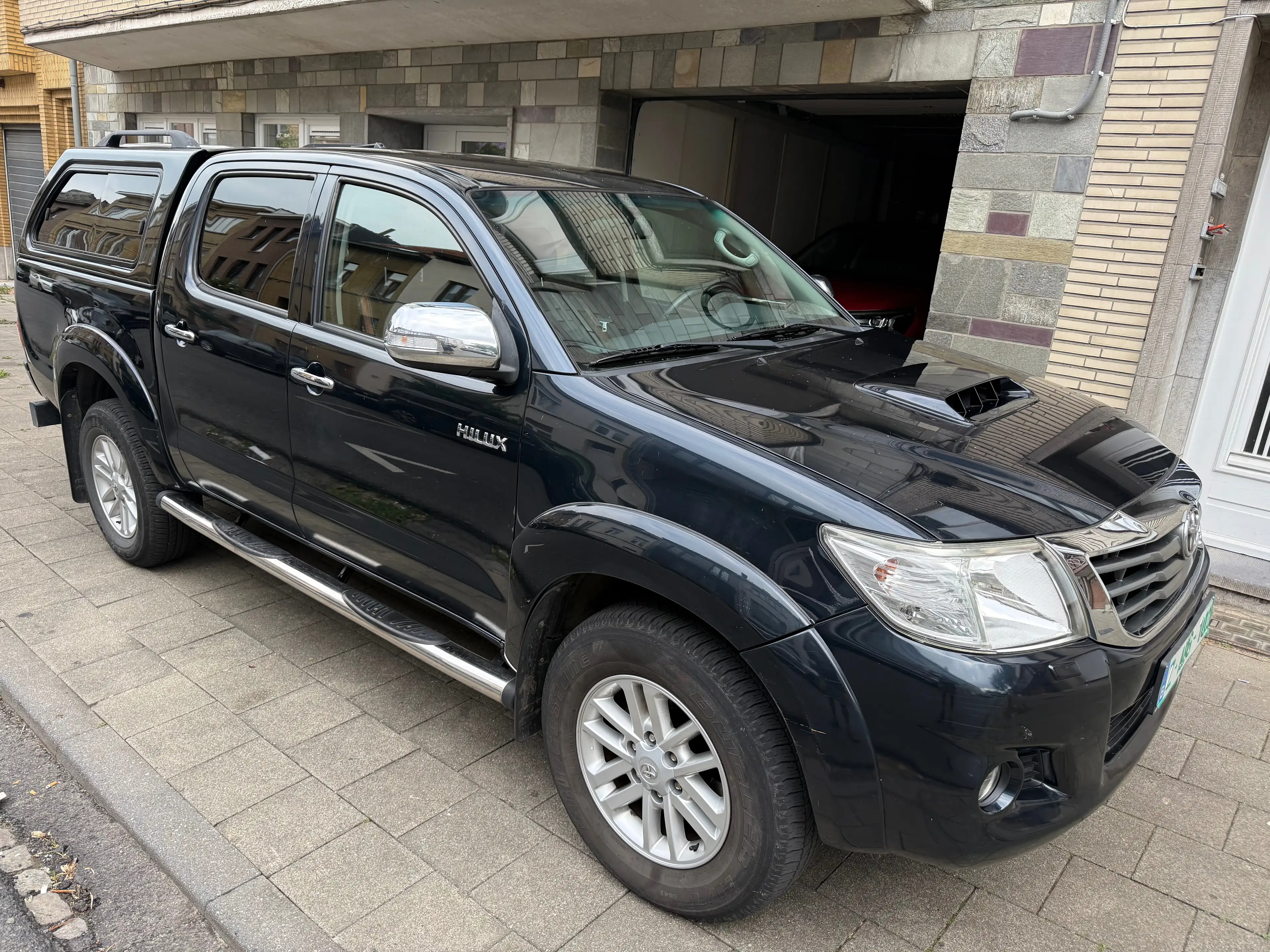 Toyota Hilux 3.0 D-4D 4WD STX AmaZonia AUTOMATIQUE FULL OPTION ÉTAT NEUF 100%BELGE GARANTIE CT✅ TVA RÉCUPÉRABLE — photo 2