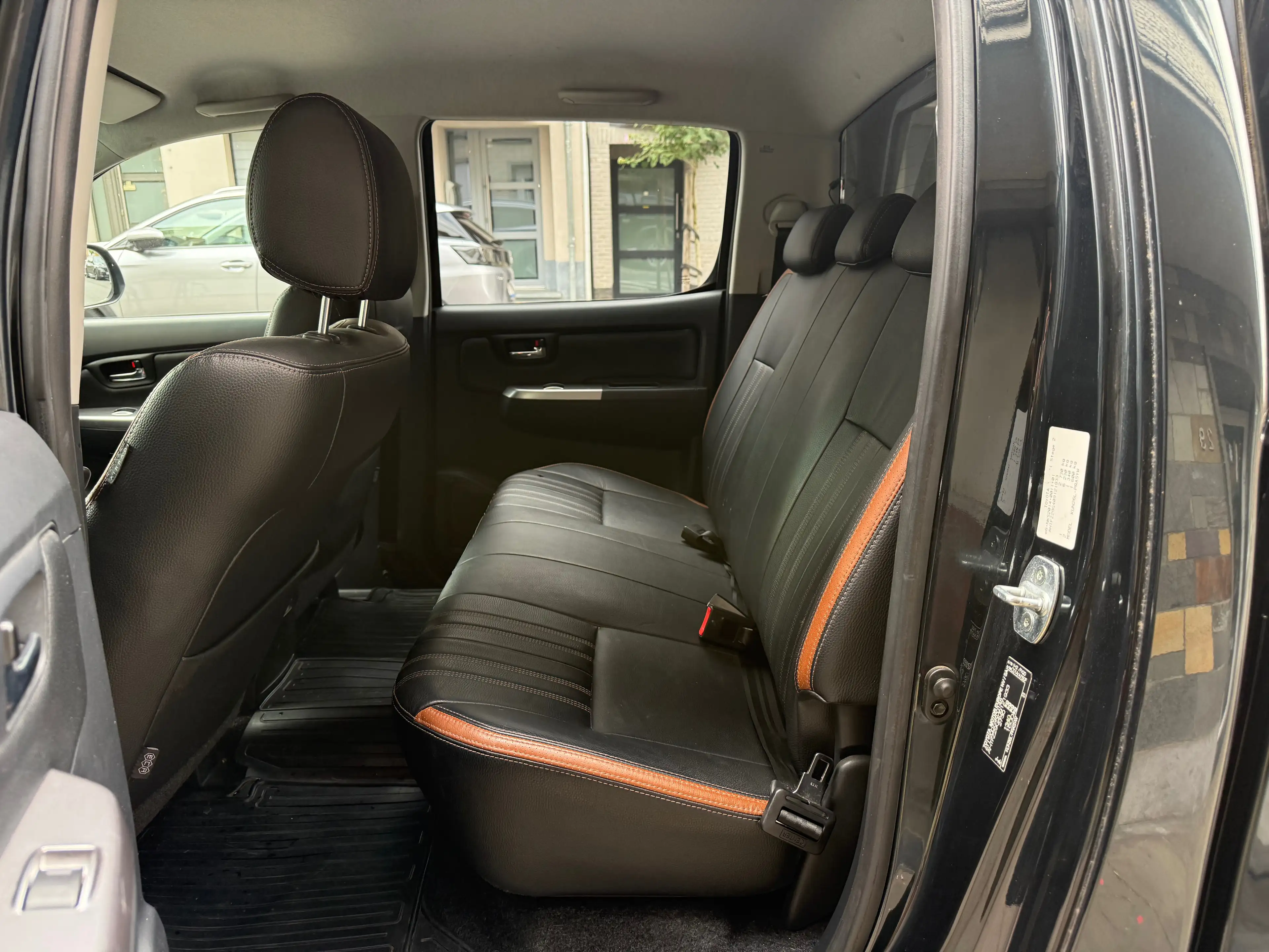 Toyota Hilux 3.0 D-4D 4WD STX AmaZonia AUTOMATIQUE FULL OPTION ÉTAT NEUF 100%BELGE GARANTIE CT✅ TVA RÉCUPÉRABLE — photo 9