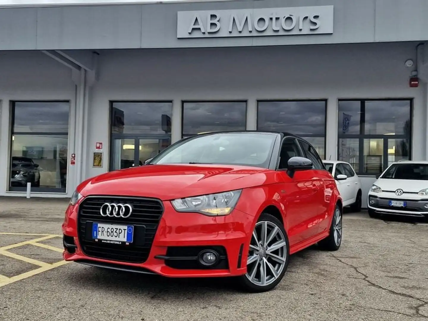 Audi A1 A1 1.6 TDI S line edition Rouge - 1