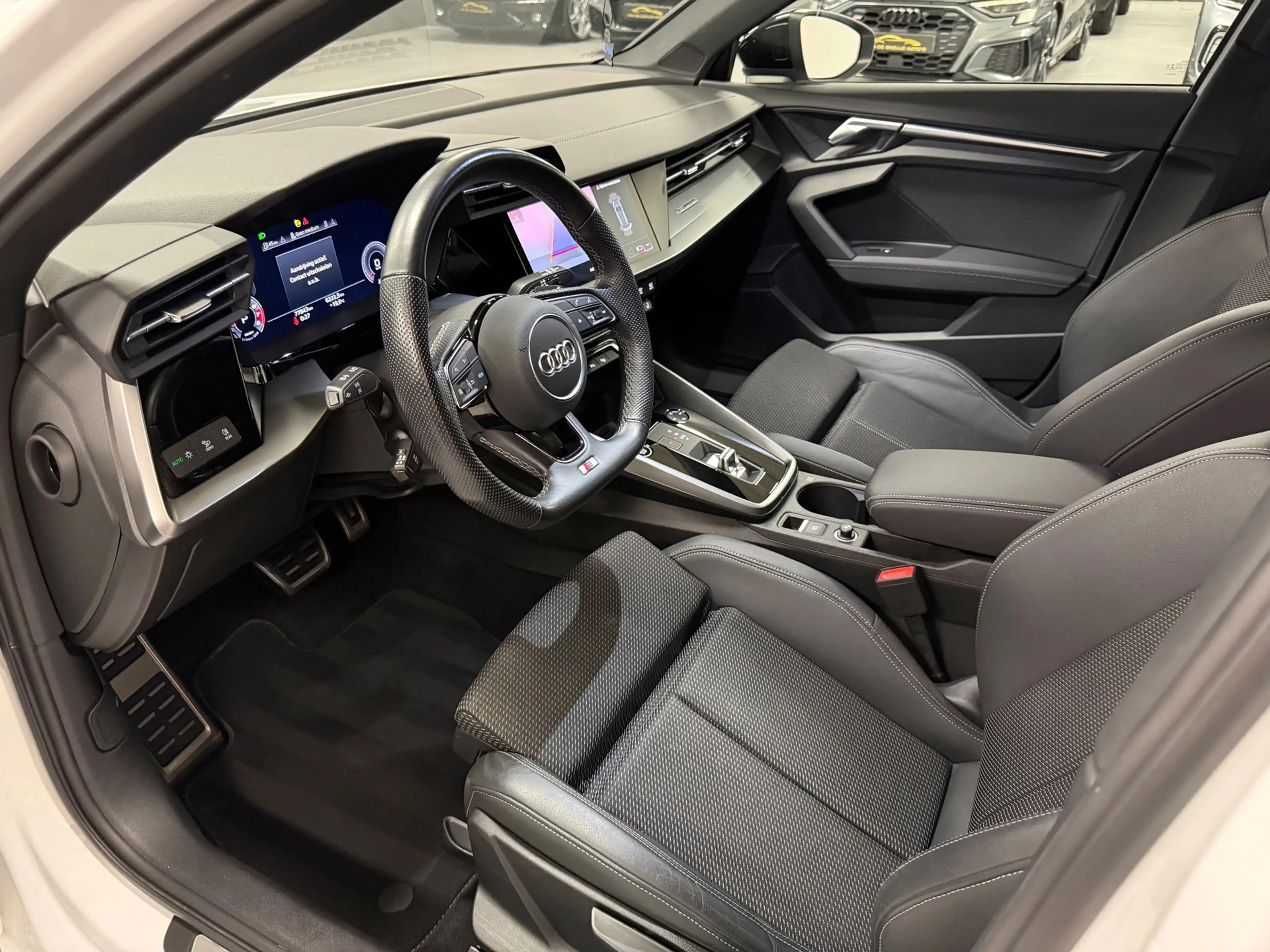 Audi A3 SPORTBACK 35 TFSI Pro Line — photo 15