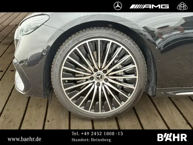 Mercedes-Benz E-Class view 6