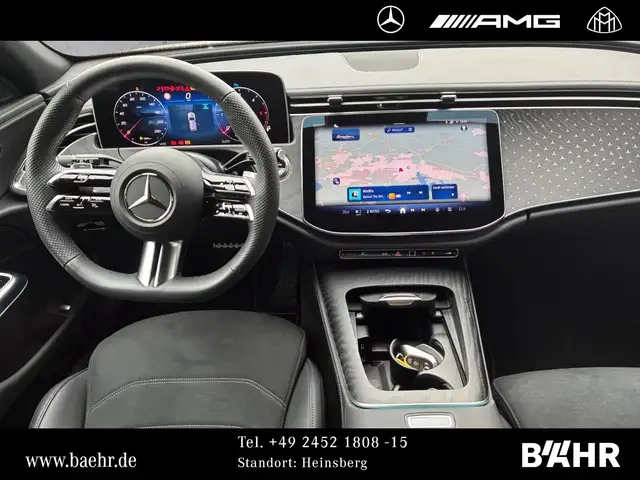 Mercedes-Benz E-Class view 4