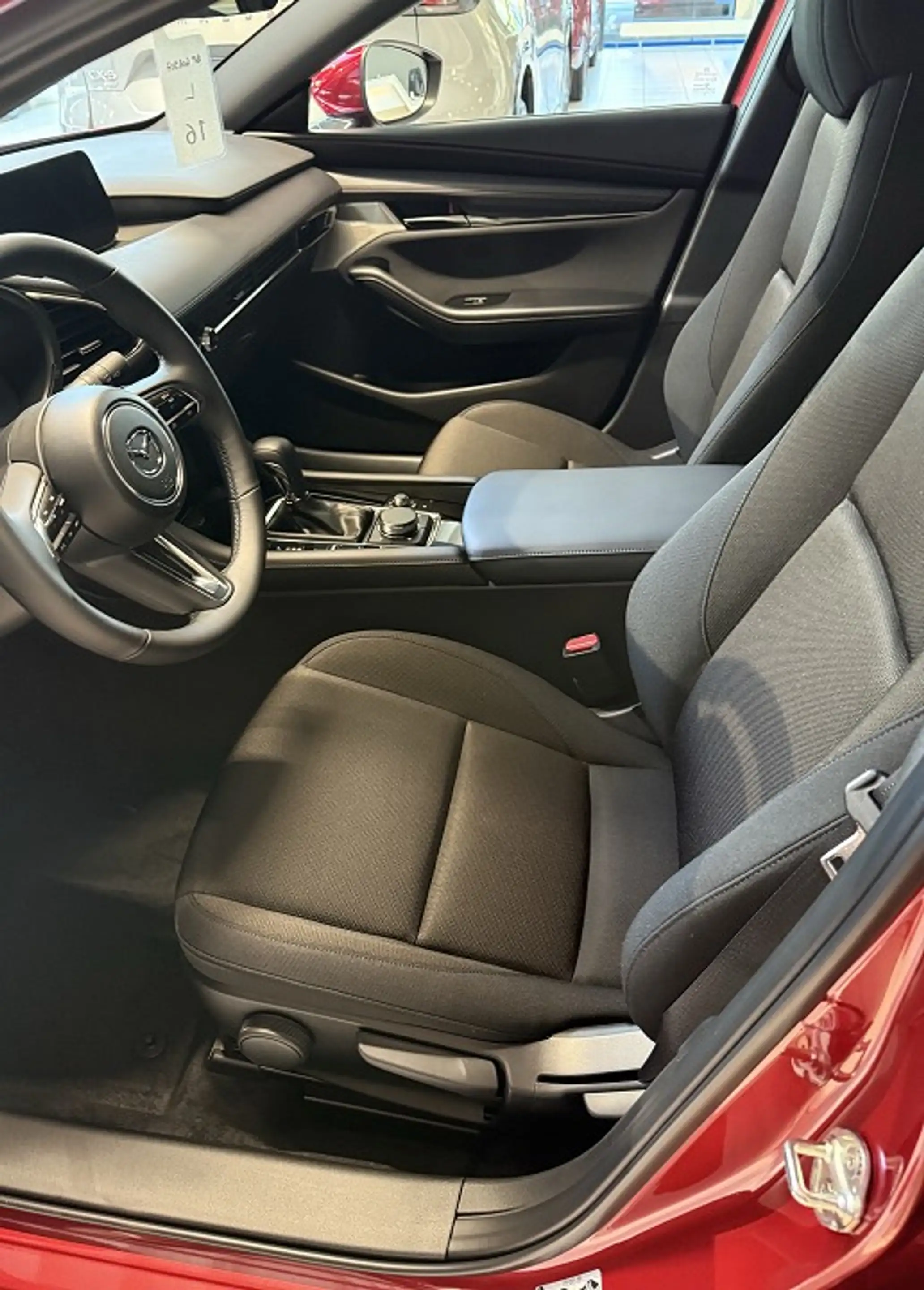 Mazda 3 2.5L e-SKYACTIV G 140ps Mazda3 2.5L 140ps 6AT FWD — photo 6