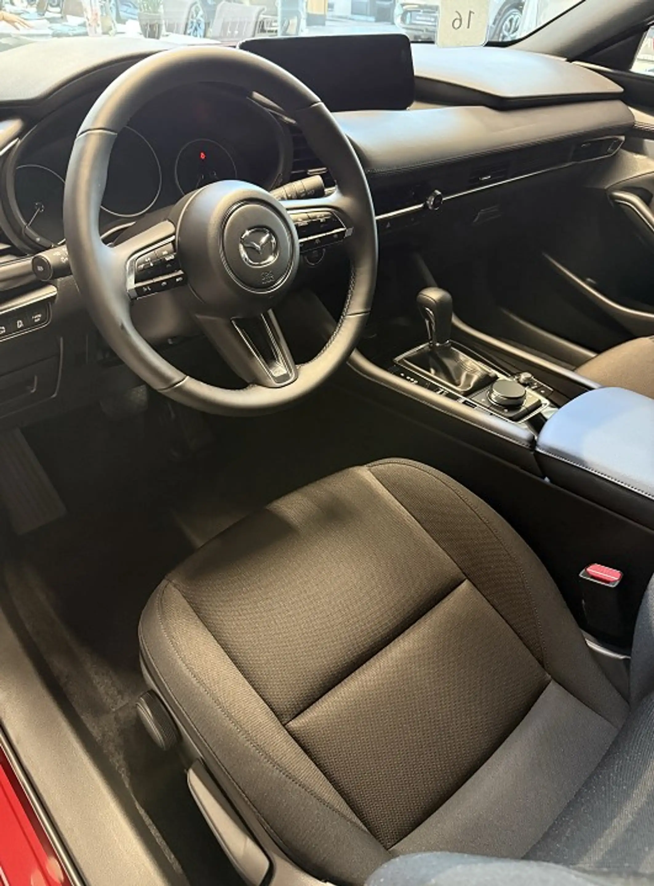 Mazda 3 2.5L e-SKYACTIV G 140ps Mazda3 2.5L 140ps 6AT FWD — photo 5