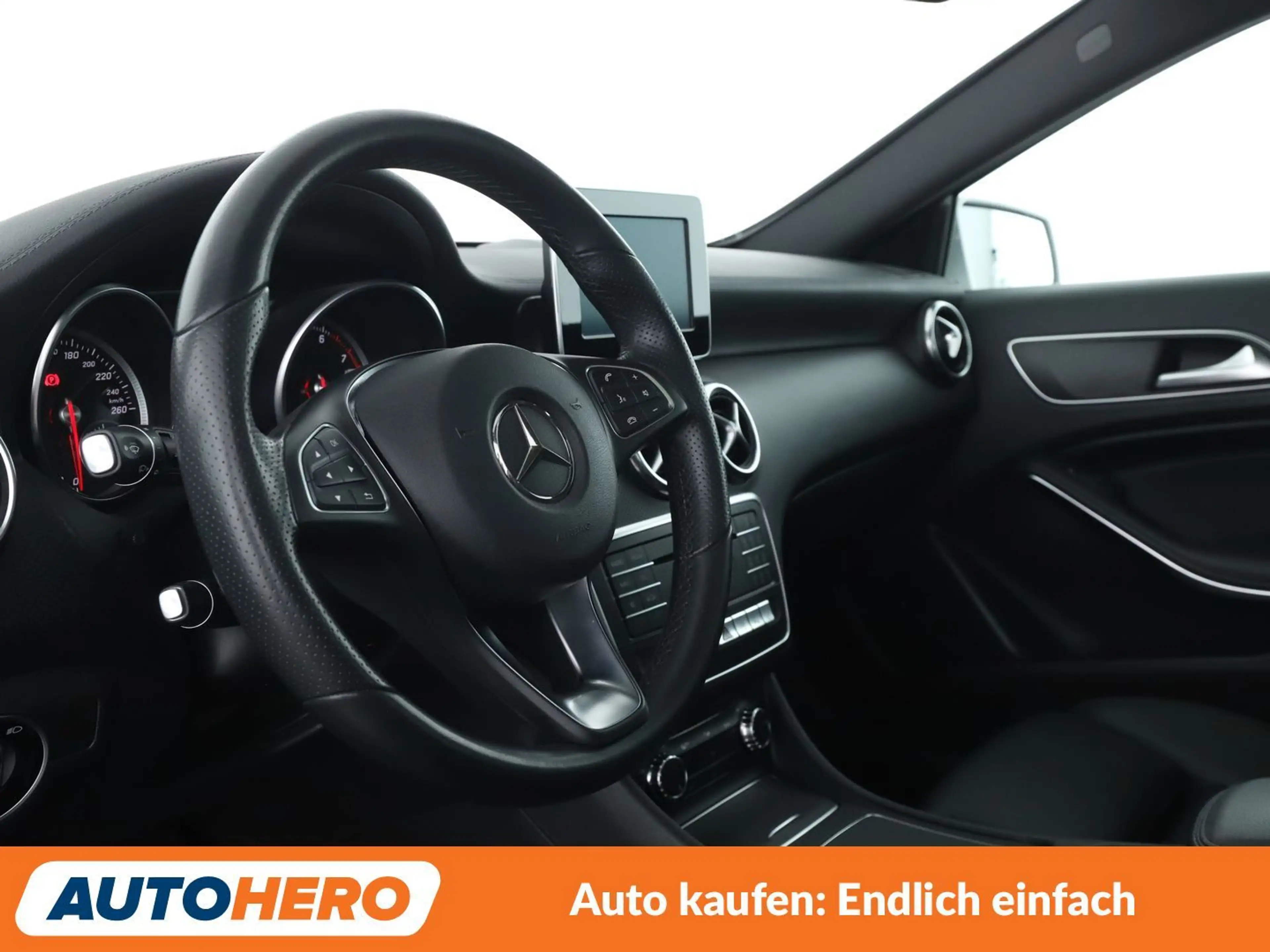 Mercedes-Benz A 200 A 200 BlueEfficiency Urban Aut. *NAVI*LED*TEMPO* — photo 11