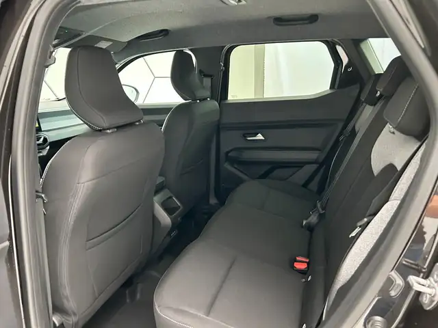 Dacia Duster view 14