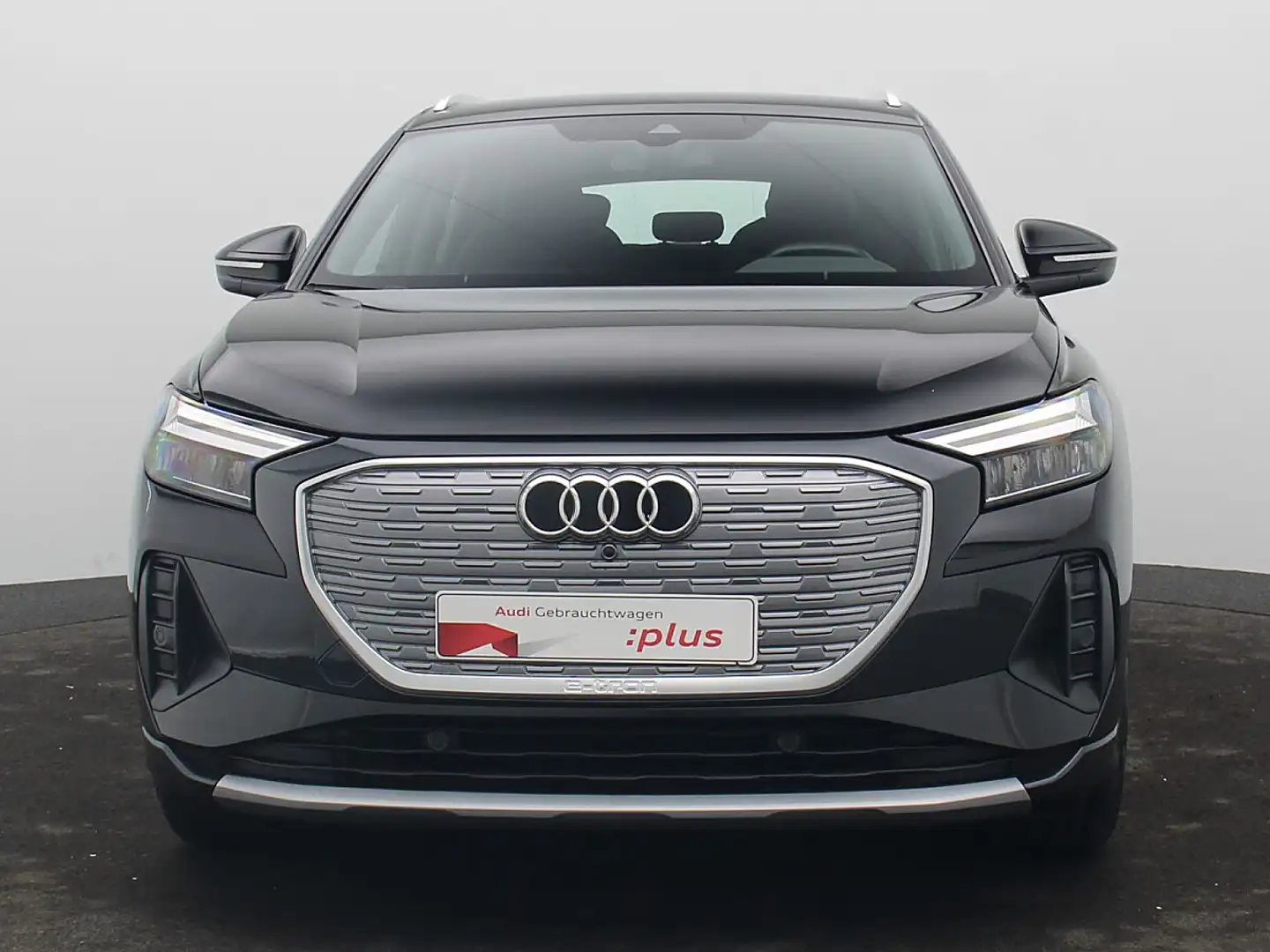 Audi Q4 e-tron Q4 35 e-tron 125kW SOH 92% Schwarz - 2